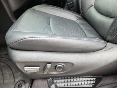 2025 Toyota Sienna Platinum