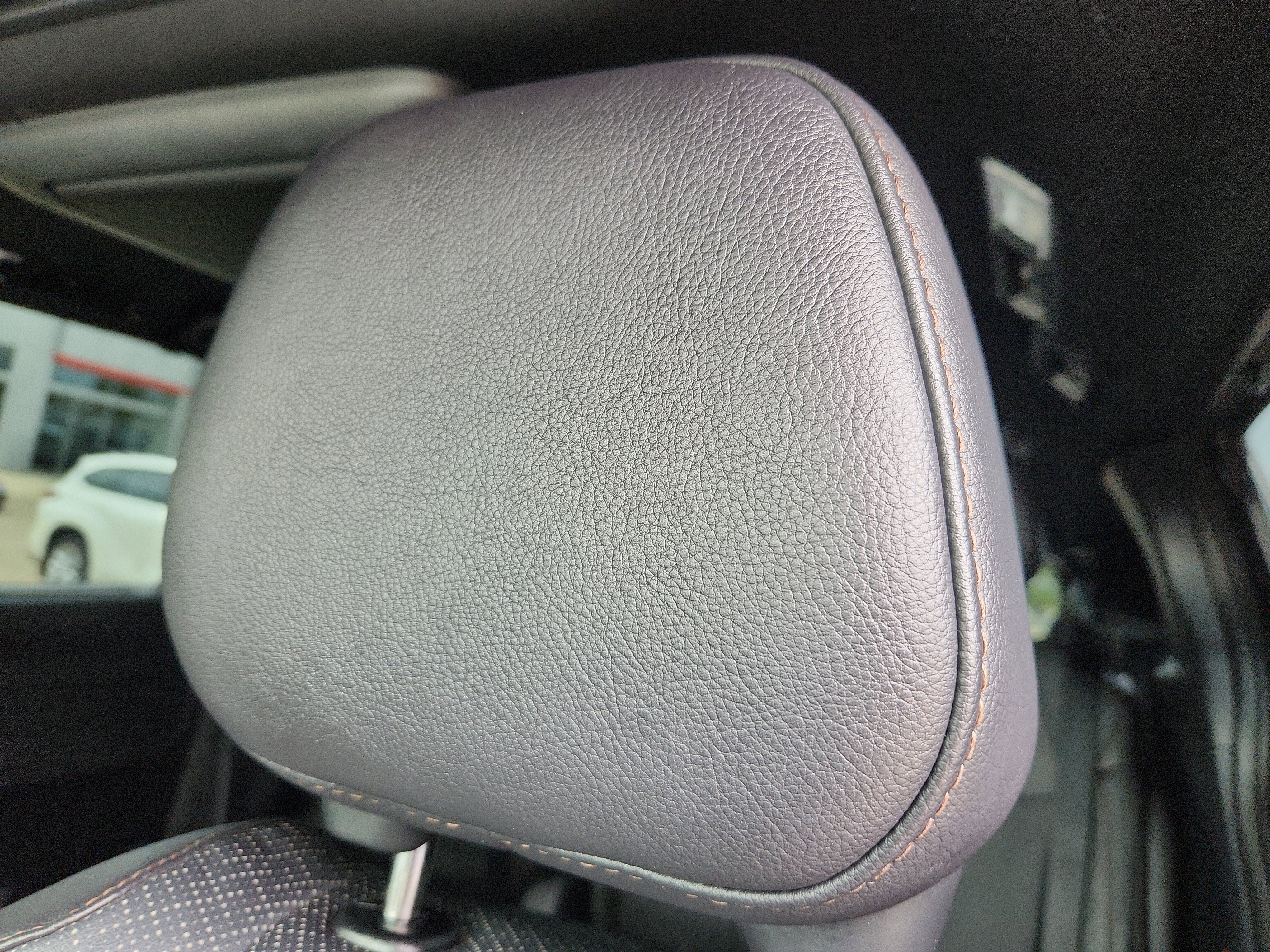 2025 Toyota Sienna Platinum