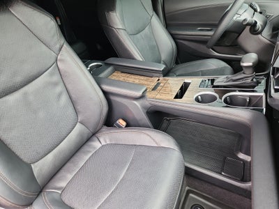 2025 Toyota Sienna Platinum