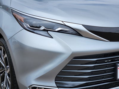 2025 Toyota Sienna Platinum