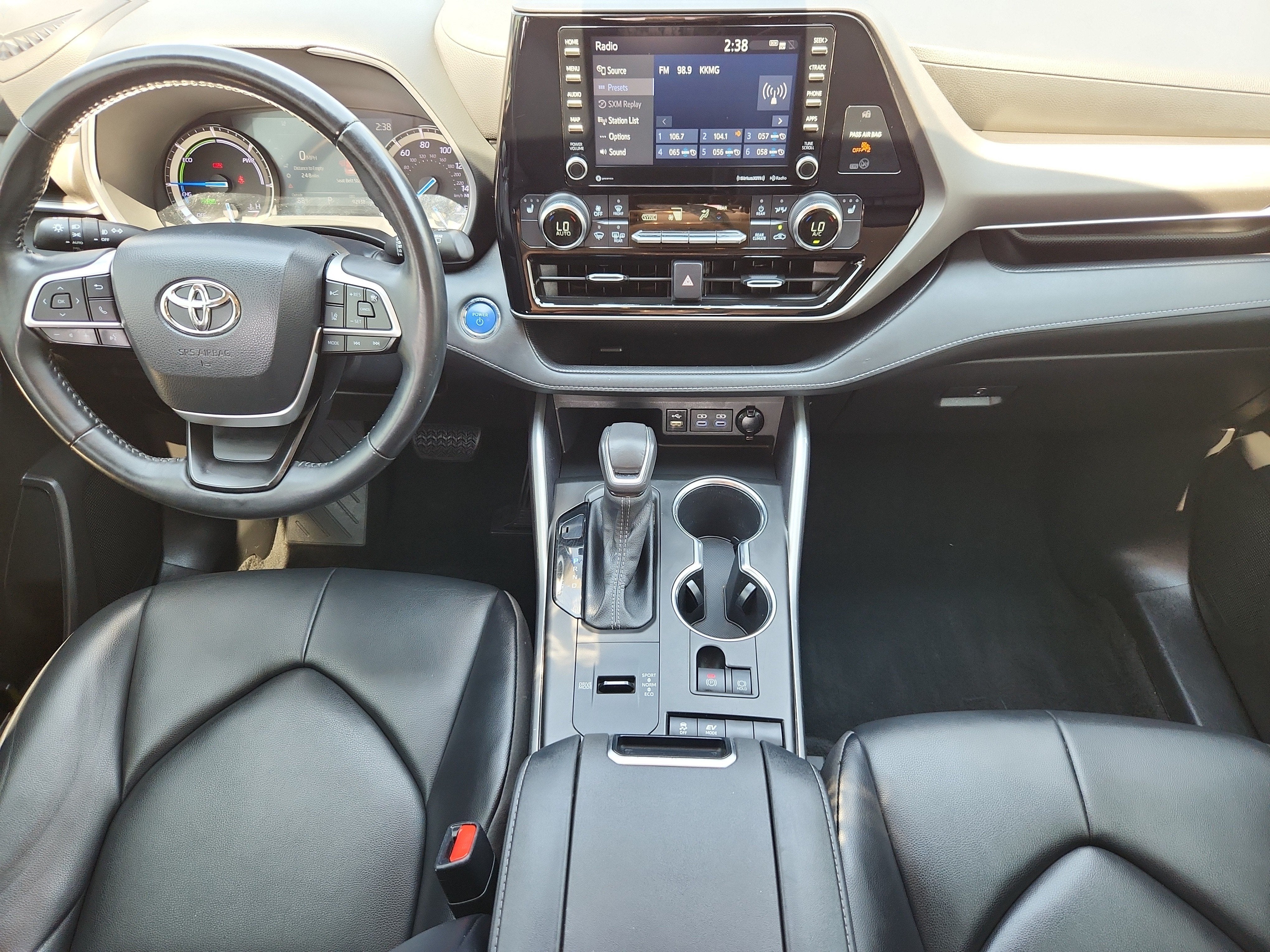 2022 Toyota Highlander UP