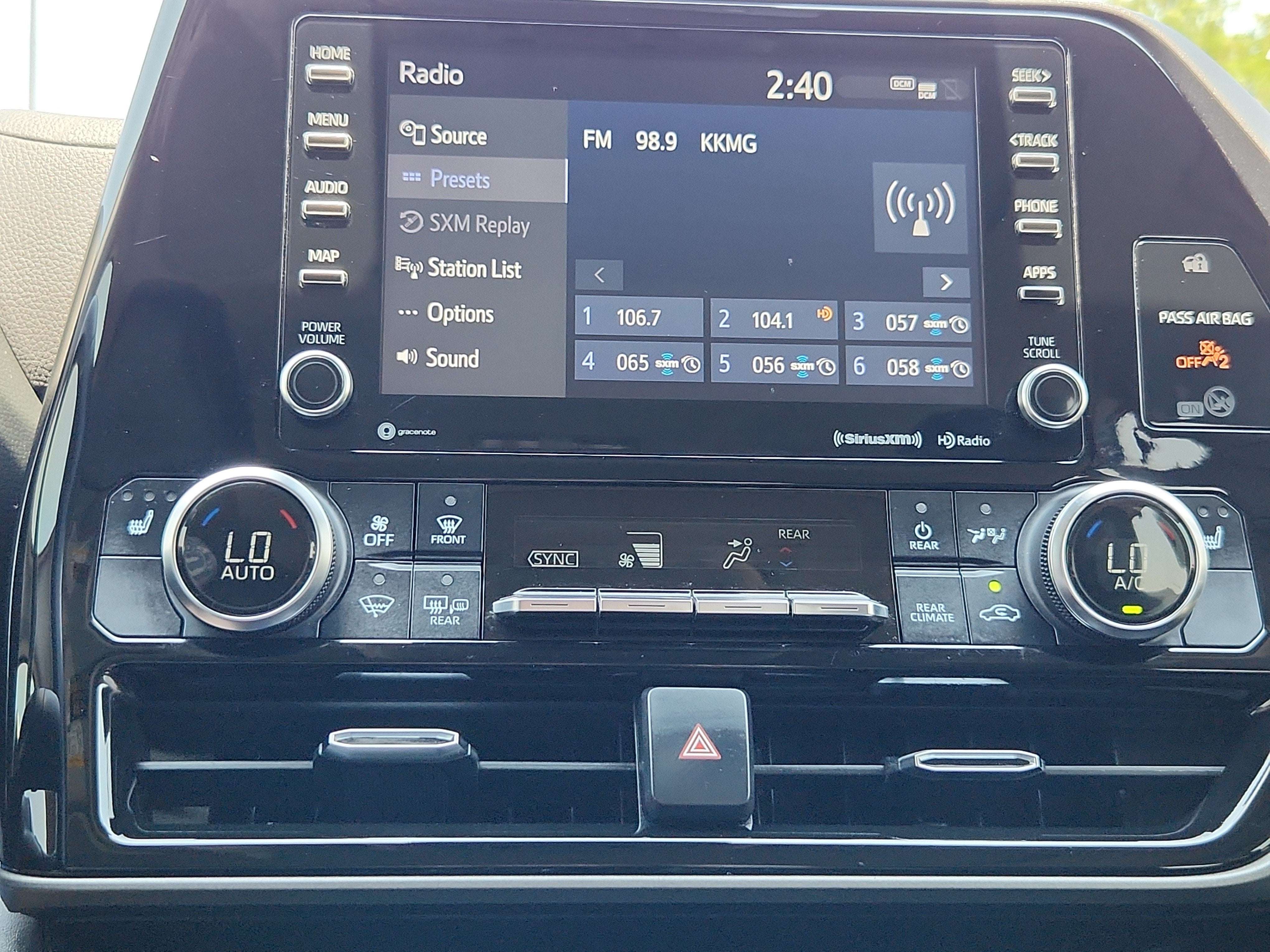 2022 Toyota Highlander UP