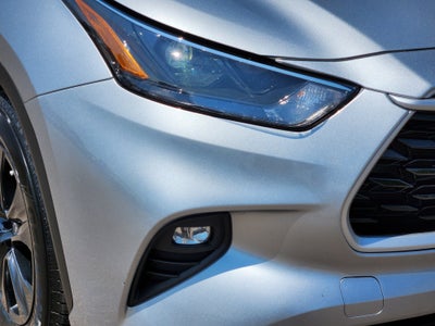 2022 Toyota Highlander UP