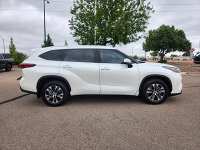 2020 Toyota Highlander XLE