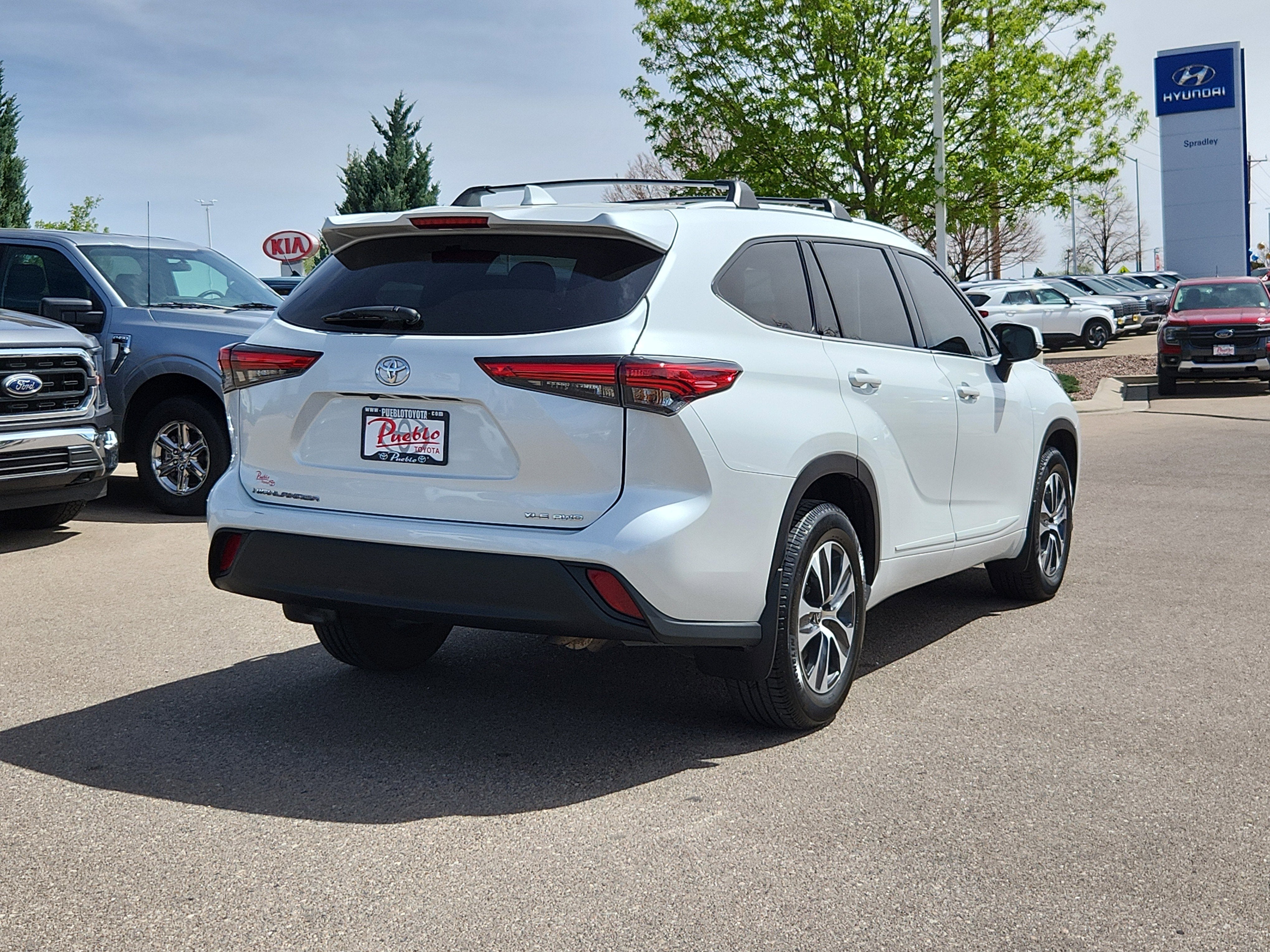 2022 Toyota Highlander XLE