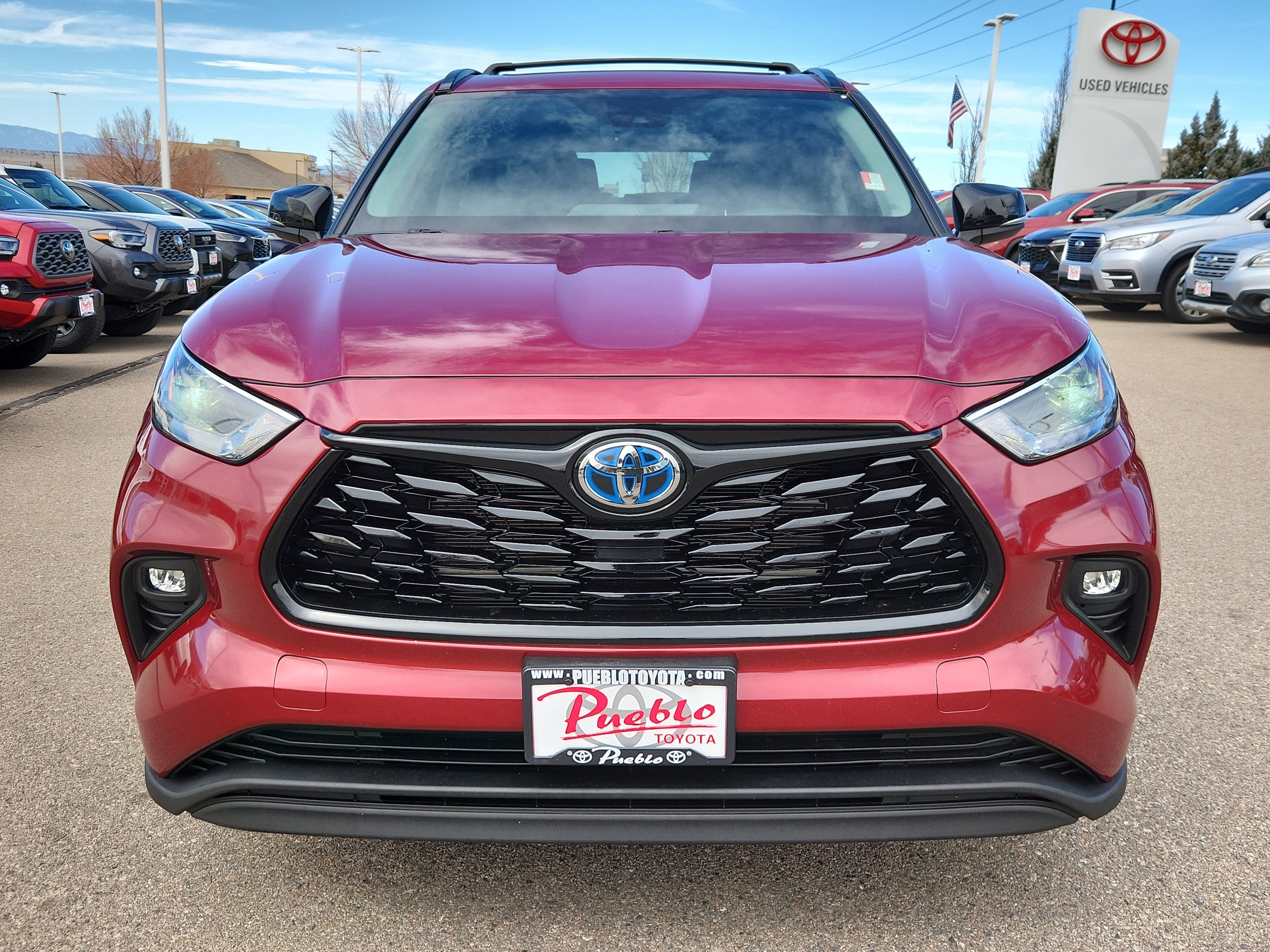 2024 Toyota Highlander UP