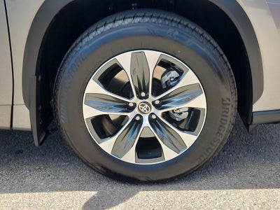 2026 Toyota Highlander Hybrid XLE