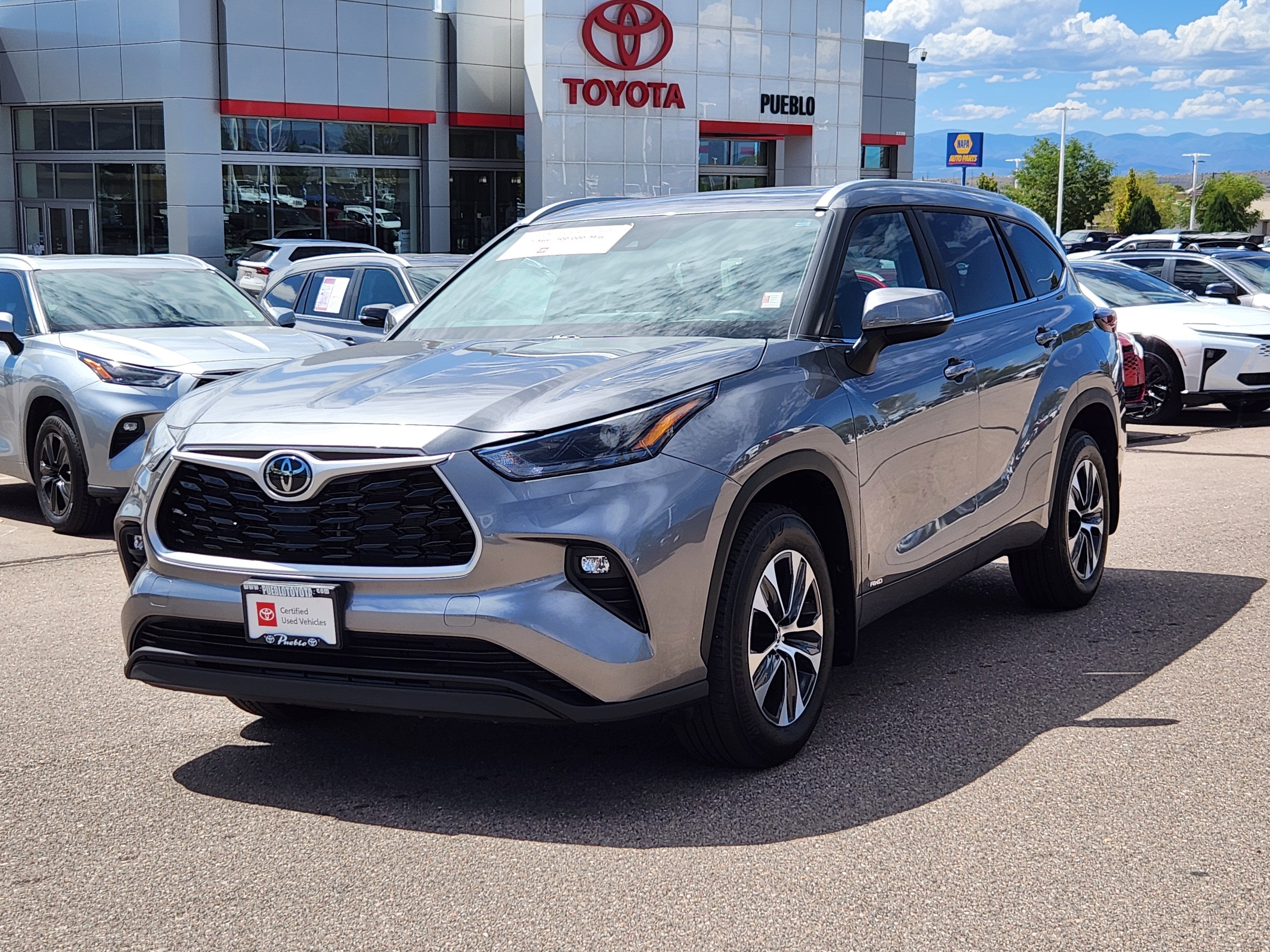 2026 Toyota Highlander Hybrid XLE