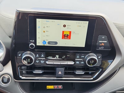 2025 Toyota Highlander XLE