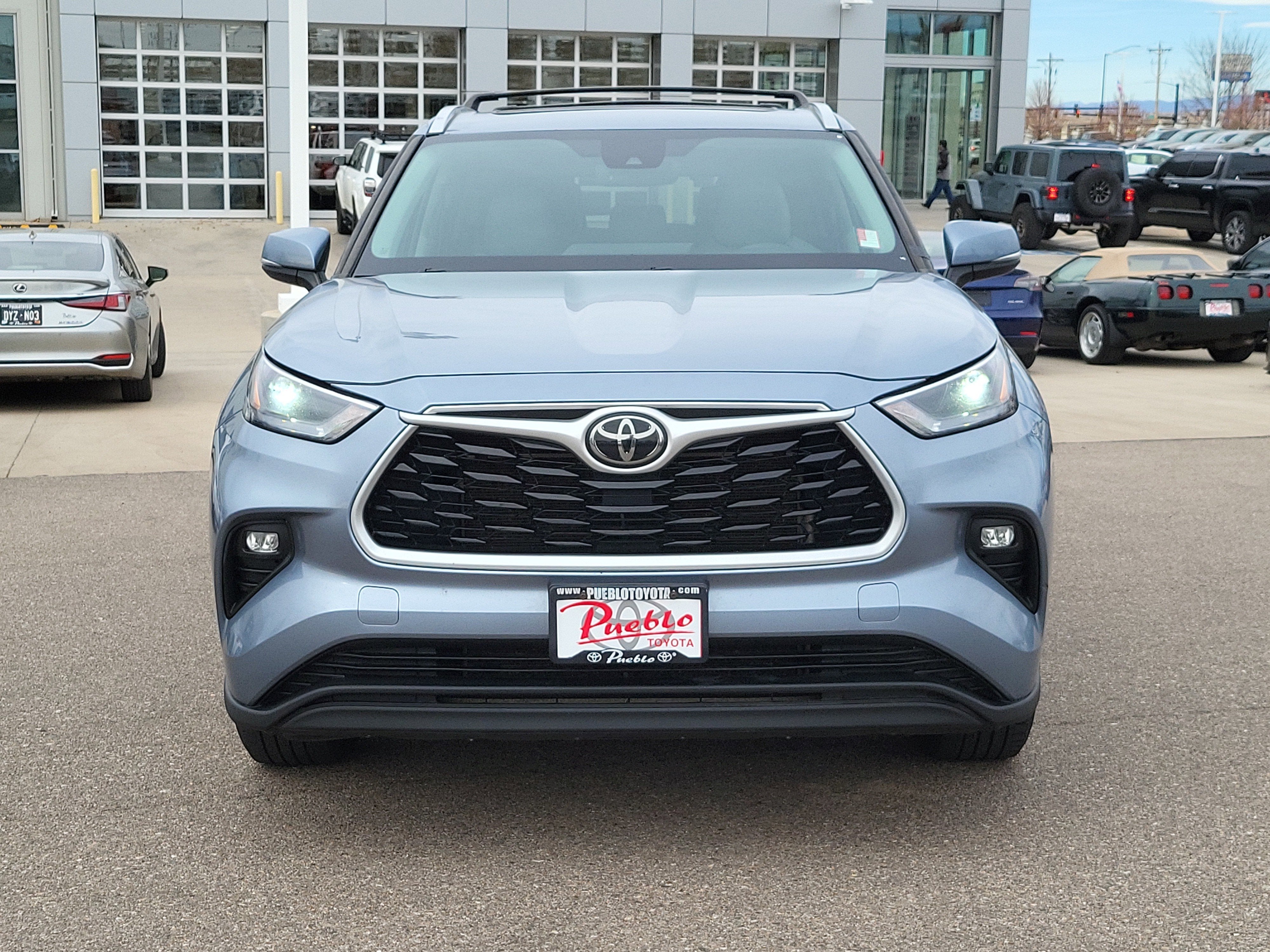 2023 Toyota Highlander XLE