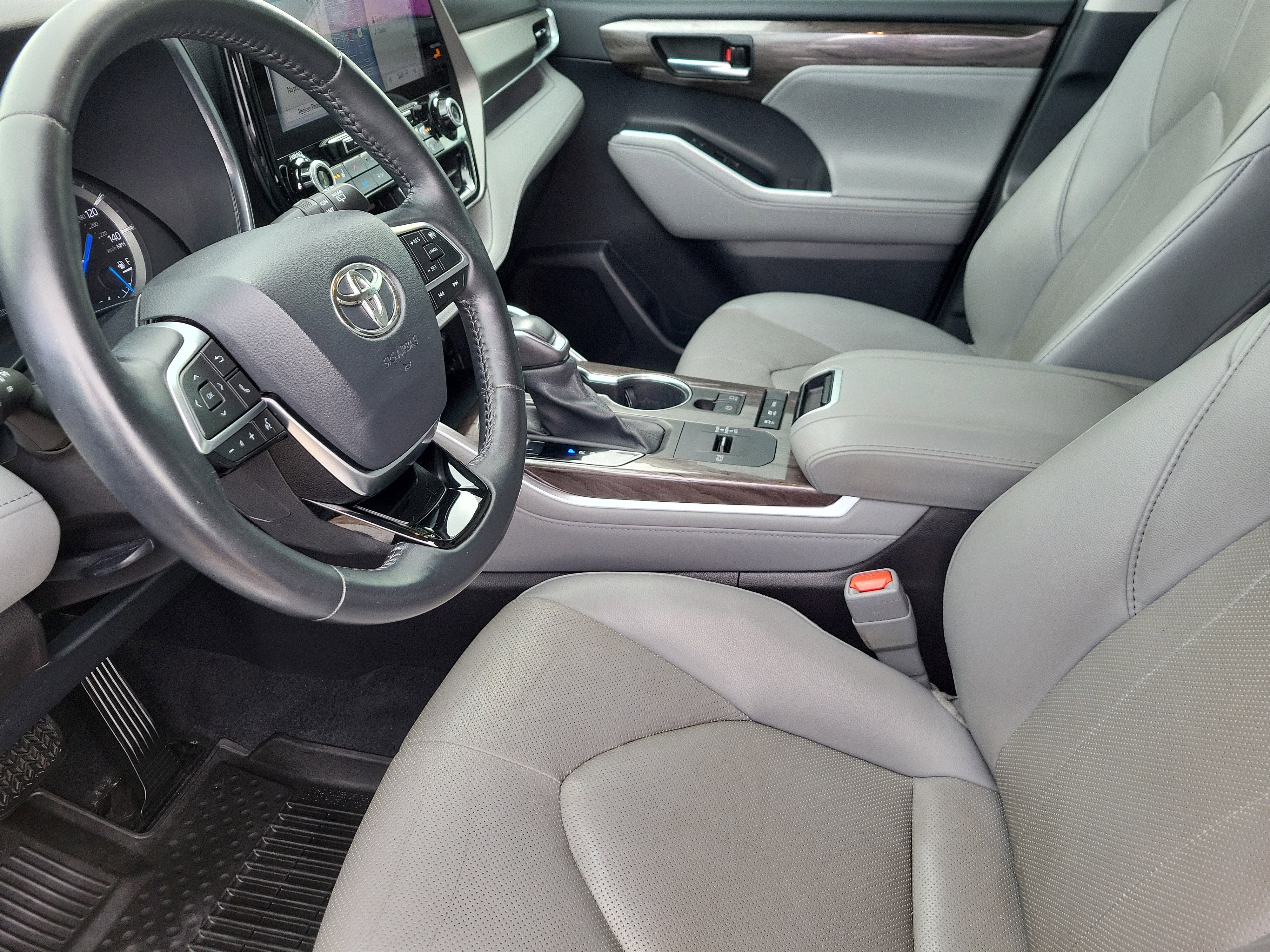 2021 Toyota Highlander Hybrid Limited