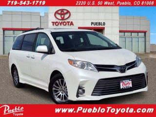 2020 Toyota Sienna XLE Premium