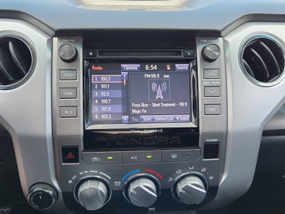 2014 Toyota Tundra SR5