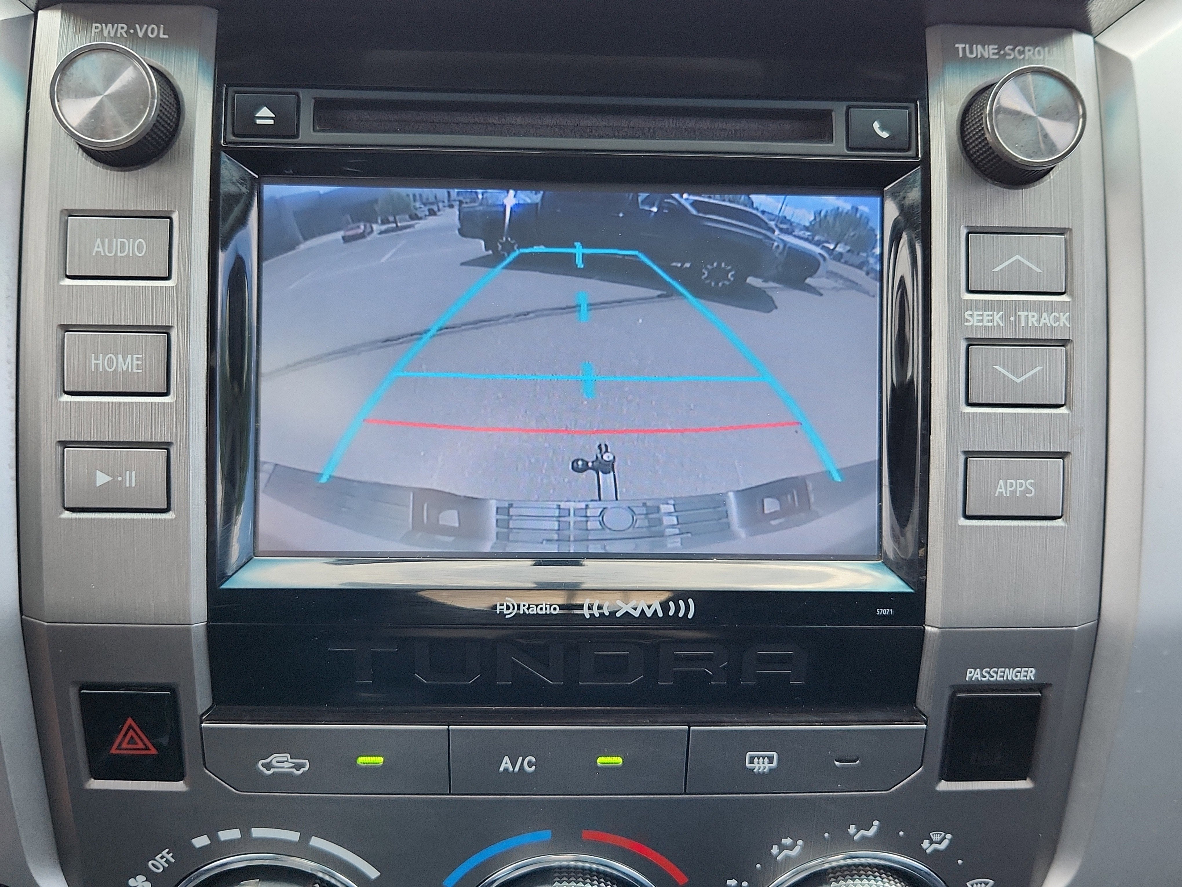 2014 Toyota Tundra SR5