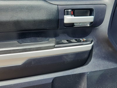 2014 Toyota Tundra SR5