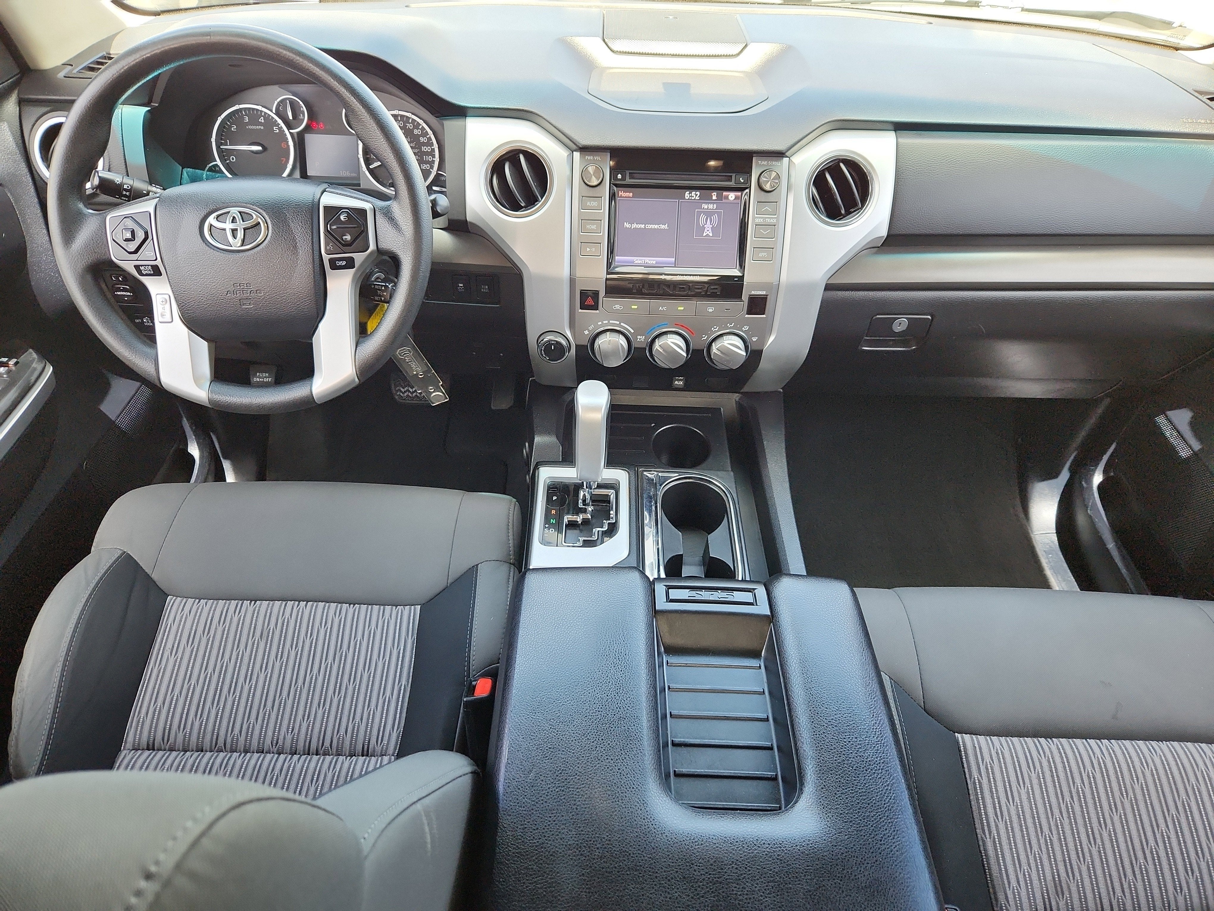 2014 Toyota Tundra SR5