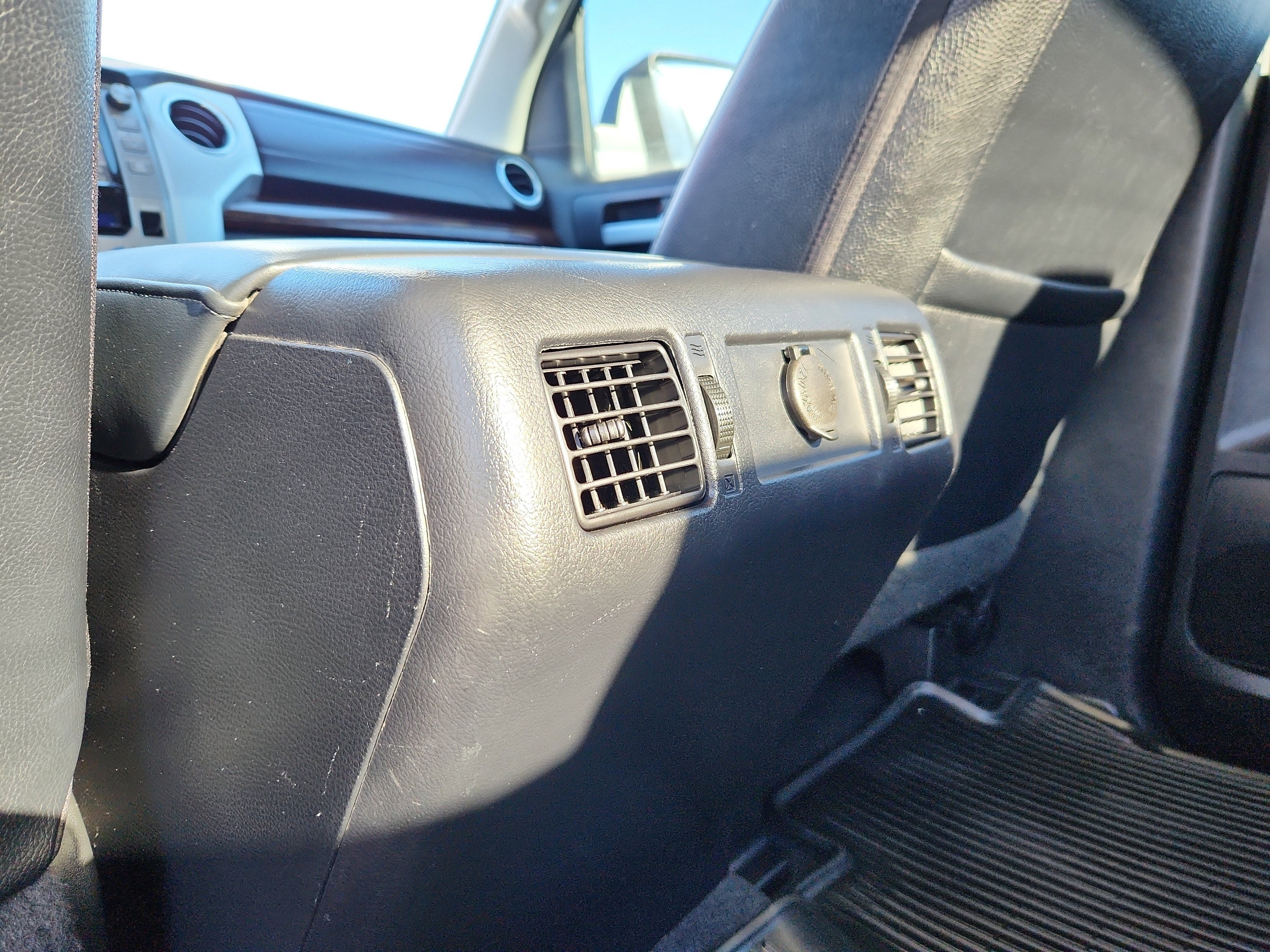 2016 Toyota Tundra LTD