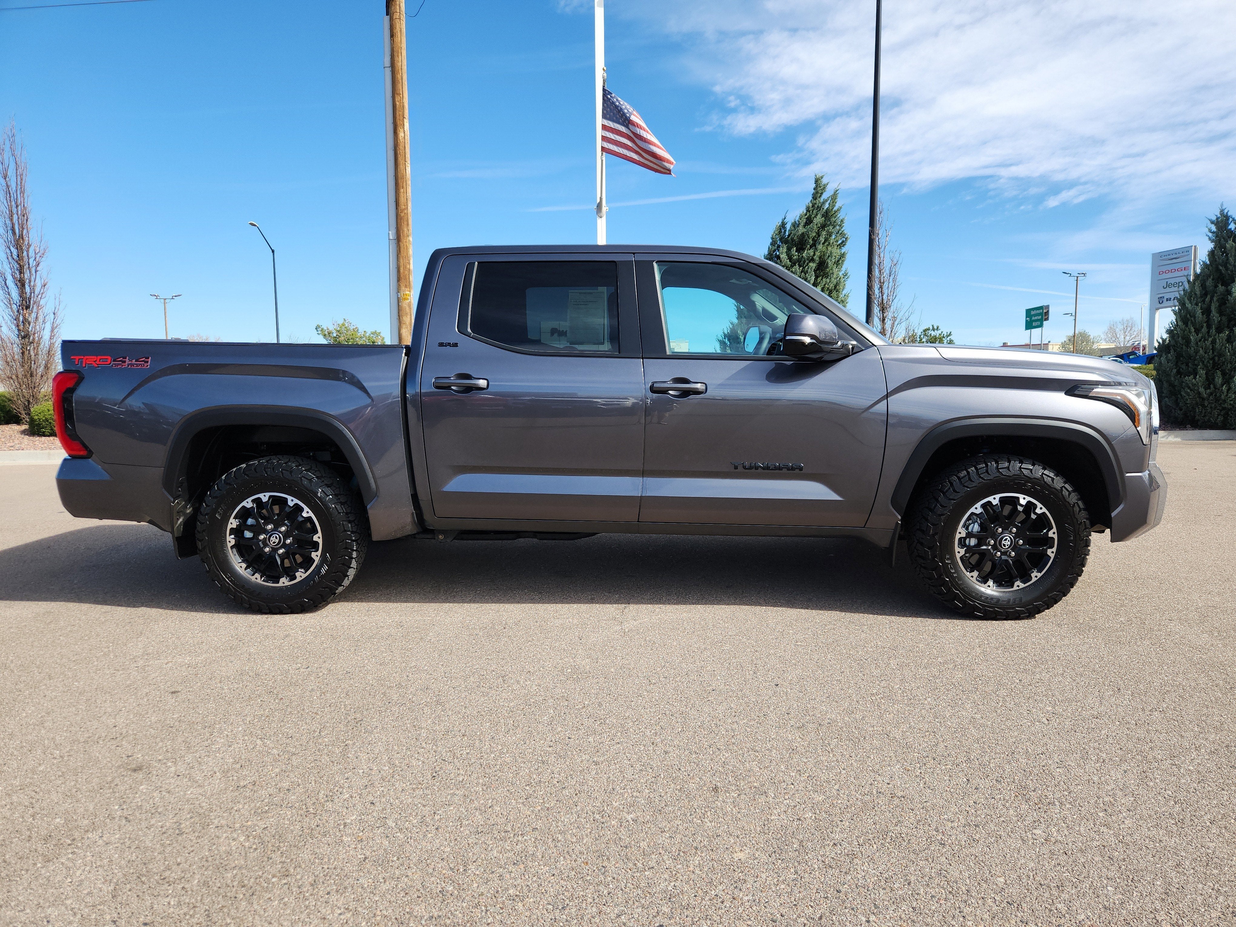 2025 Toyota Tundra SR5