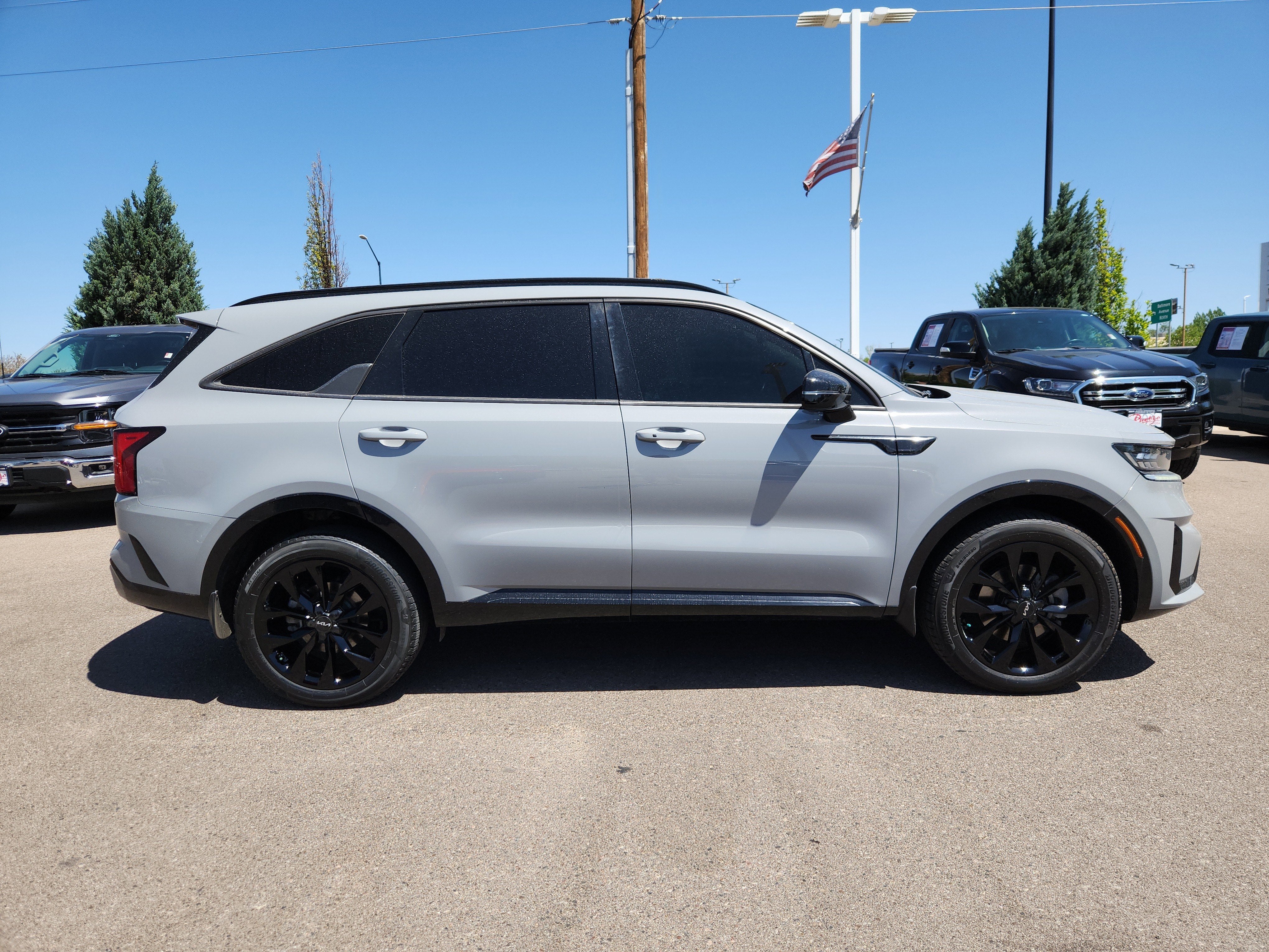 2022 Kia Sorento SX