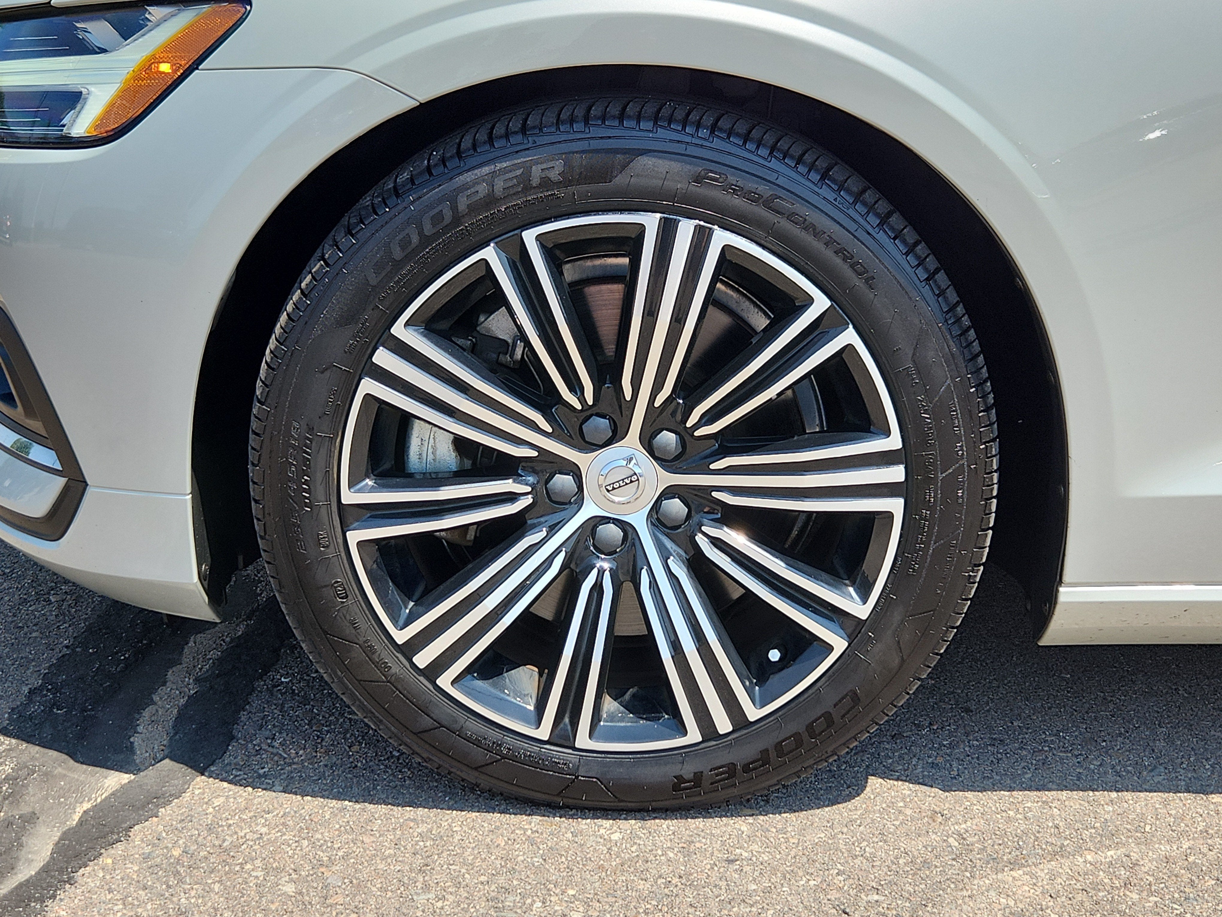 2019 Volvo S60 Inscription