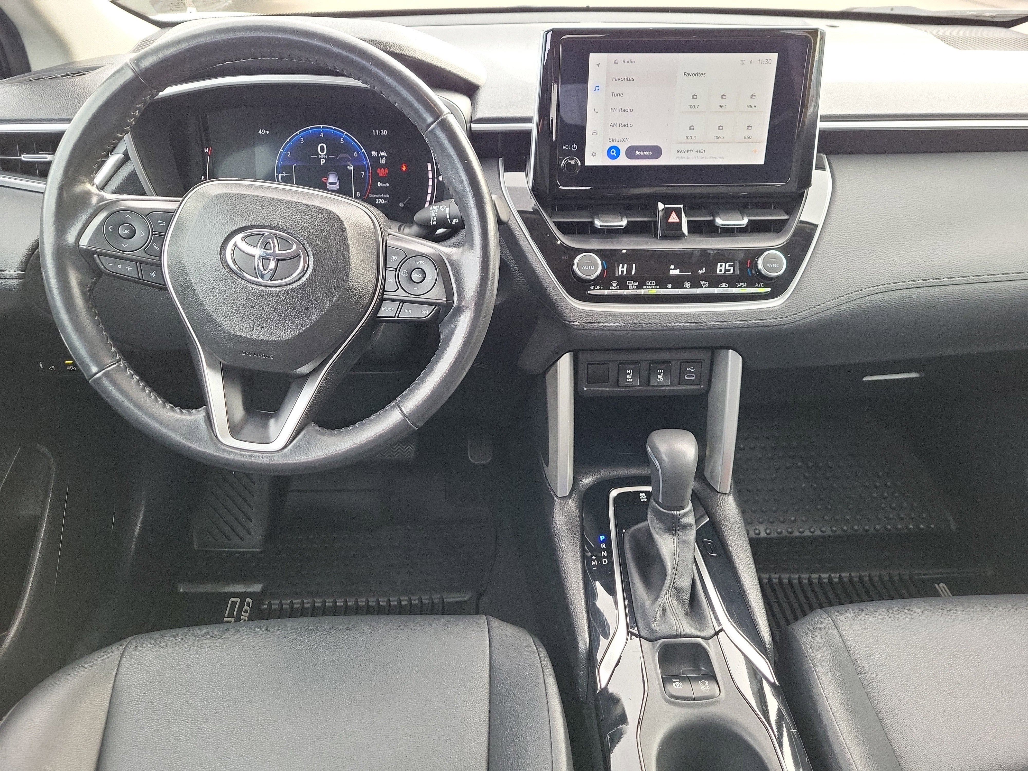 2023 Toyota Corolla Cross XLE