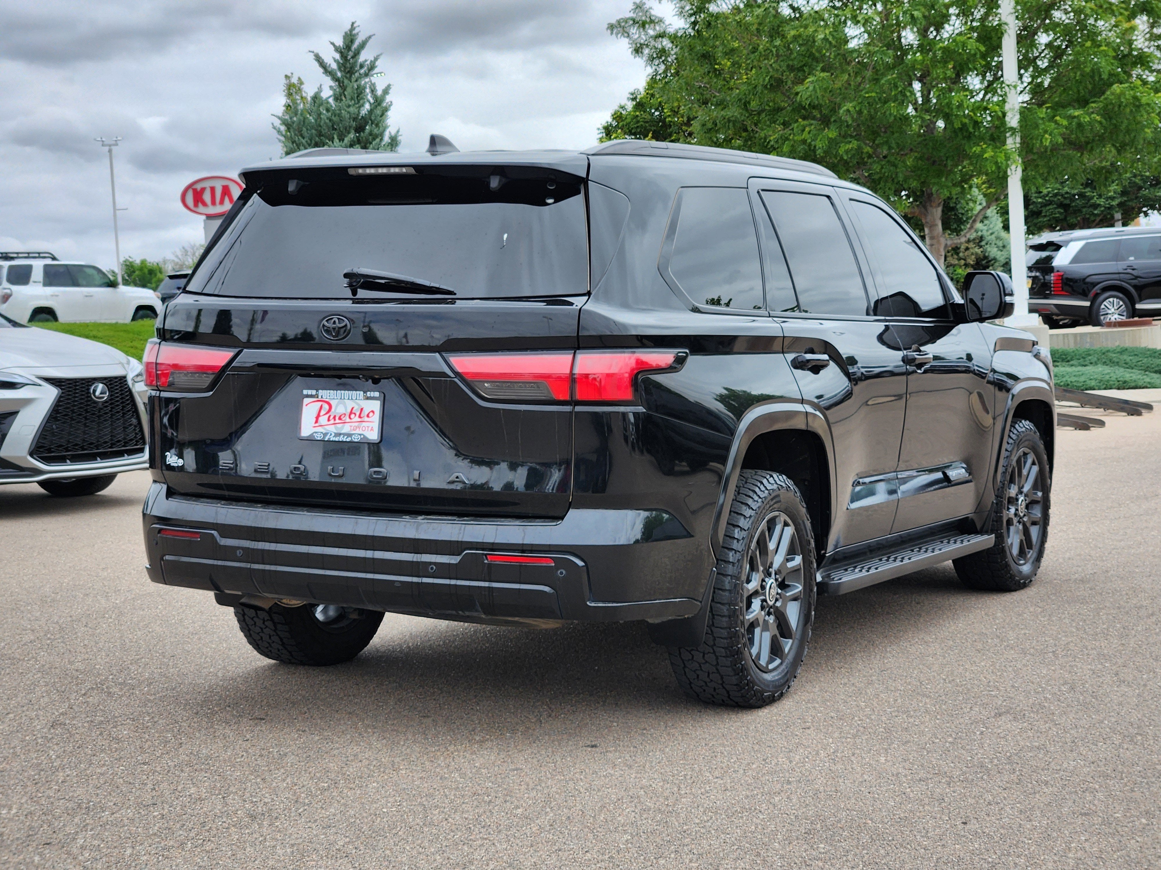 2024 Toyota Sequoia Platinum