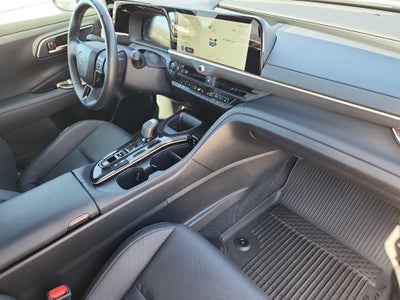 2025 Toyota Crown XLE