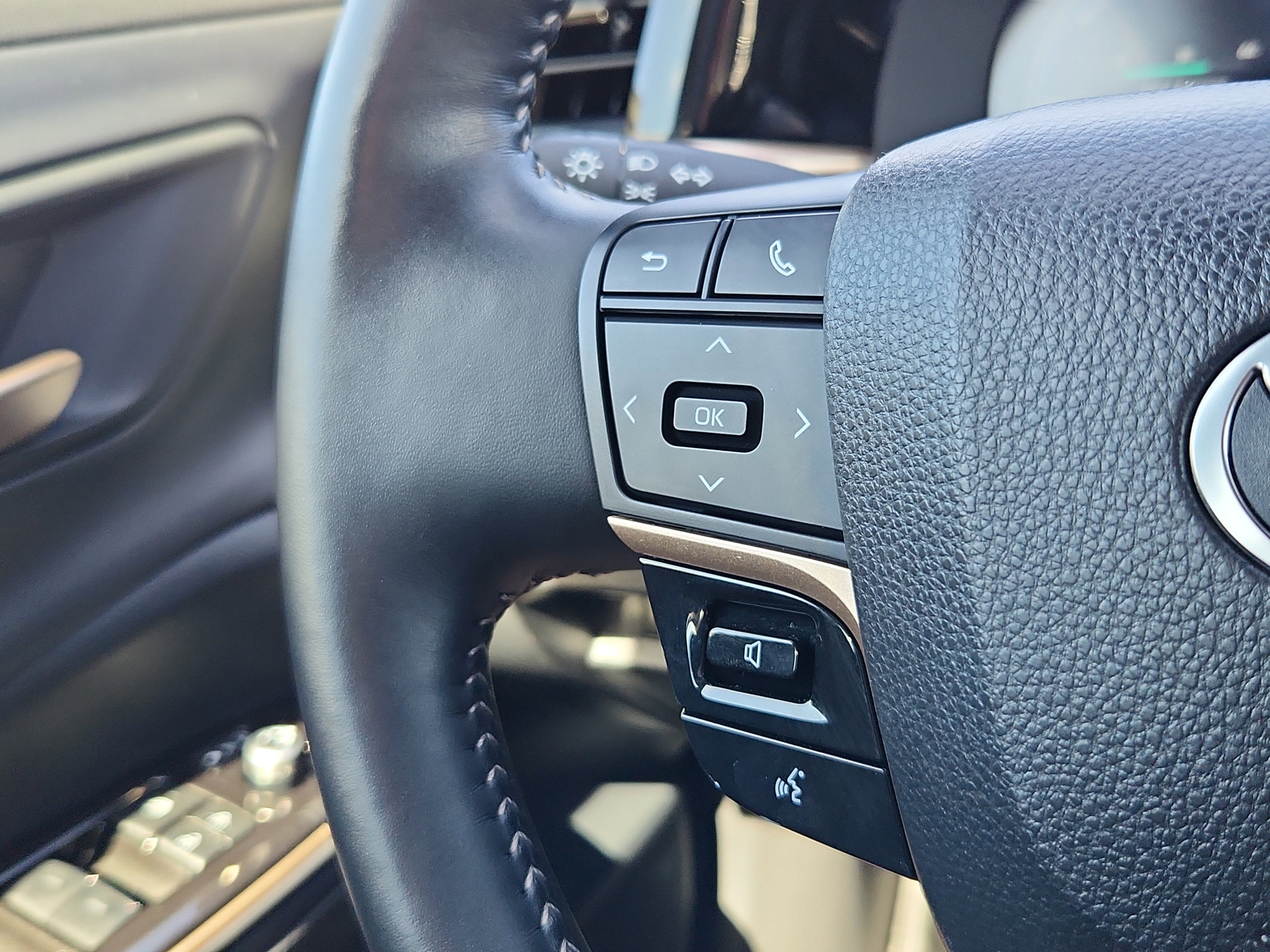 2025 Toyota Crown XLE