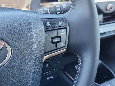 2025 Toyota Crown Signia Limited