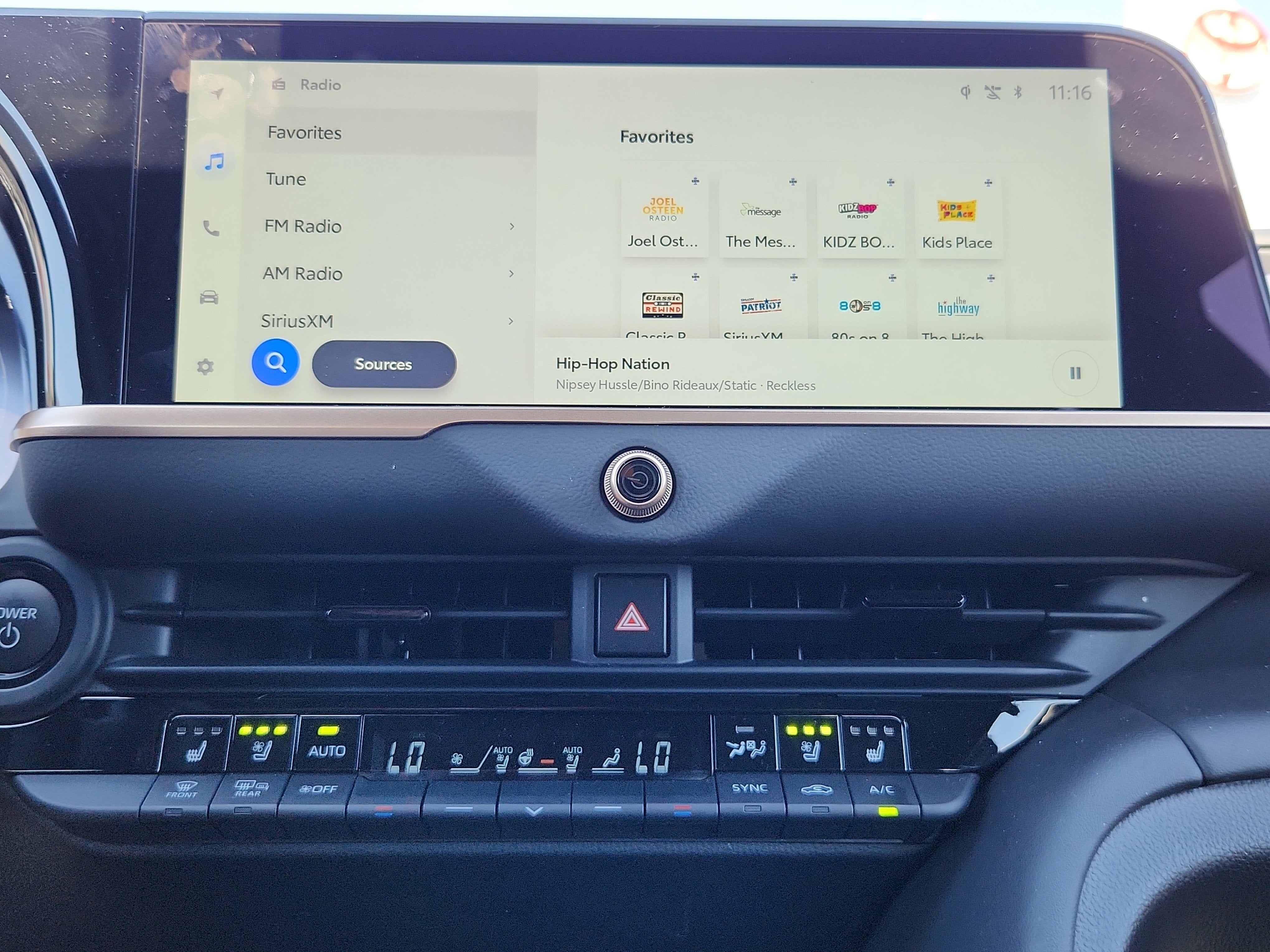 2025 Toyota Crown Signia Limited