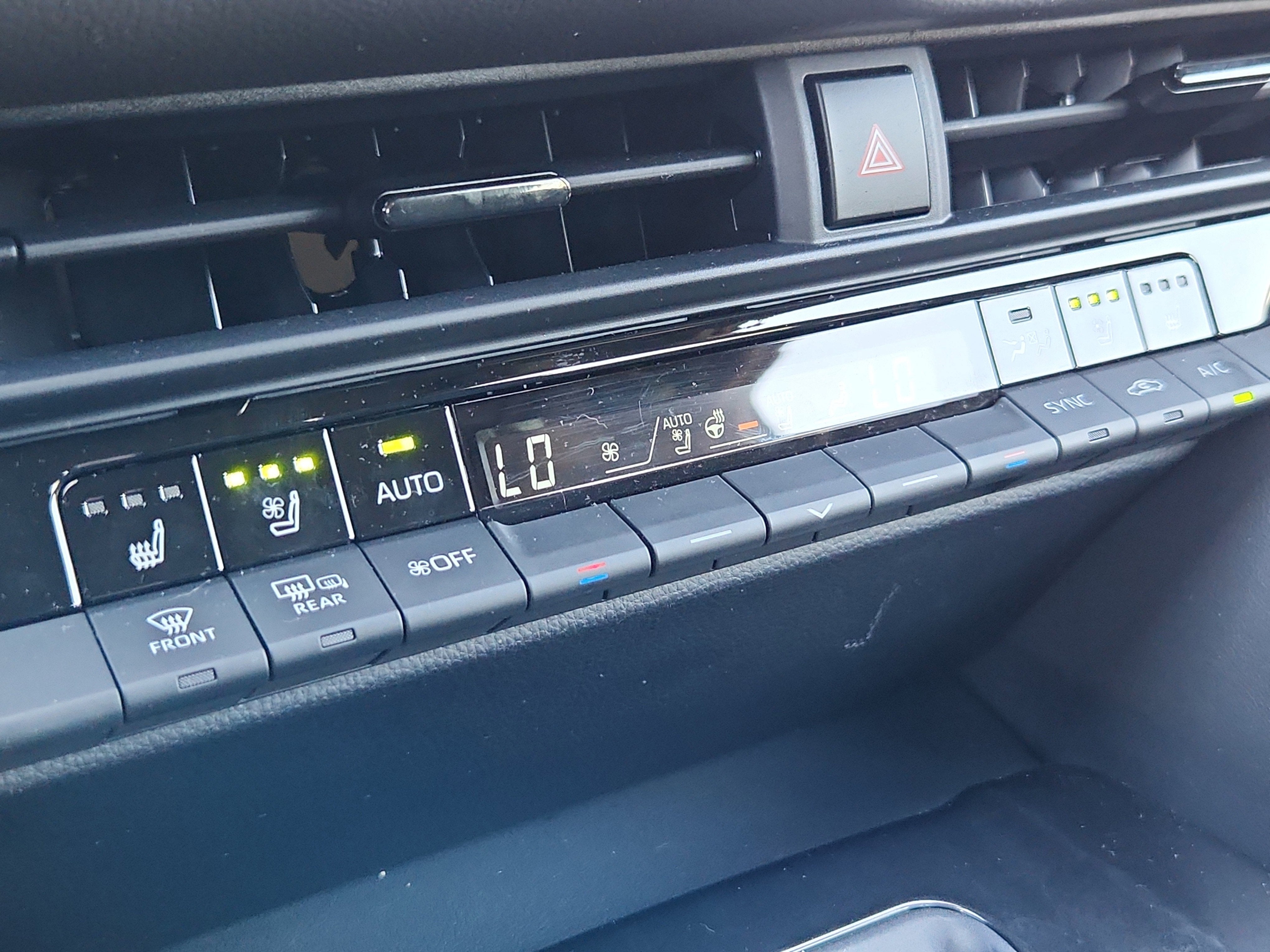 2025 Toyota Crown Signia Limited