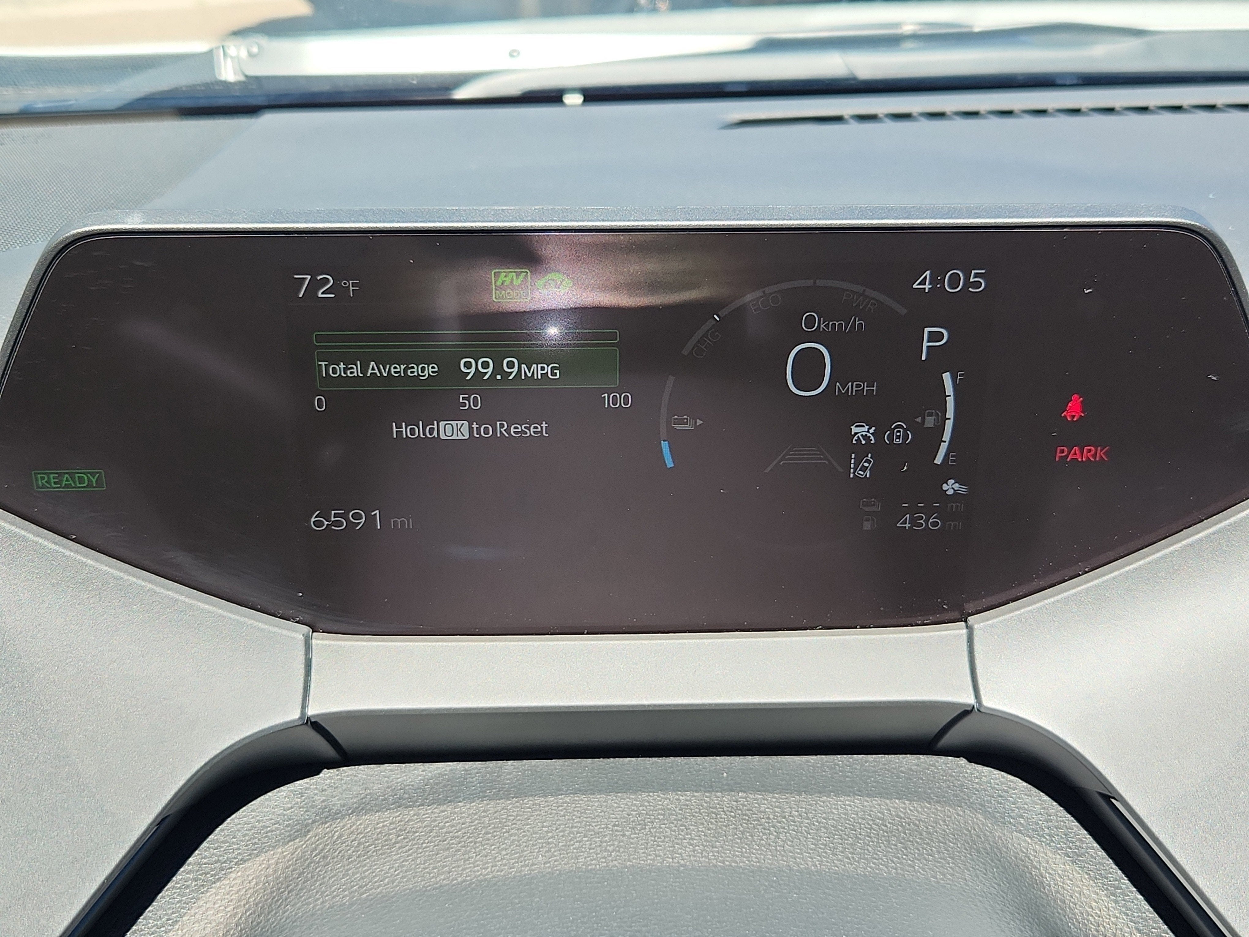 2025 Toyota Prius Plug-In Hybrid SE