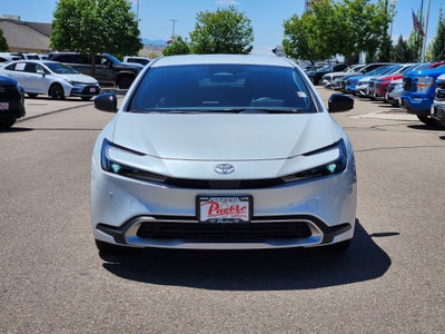 2025 Toyota Prius Plug-In Hybrid SE