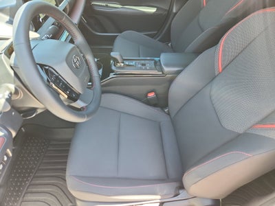 2025 Toyota Prius Plug-In Hybrid SE