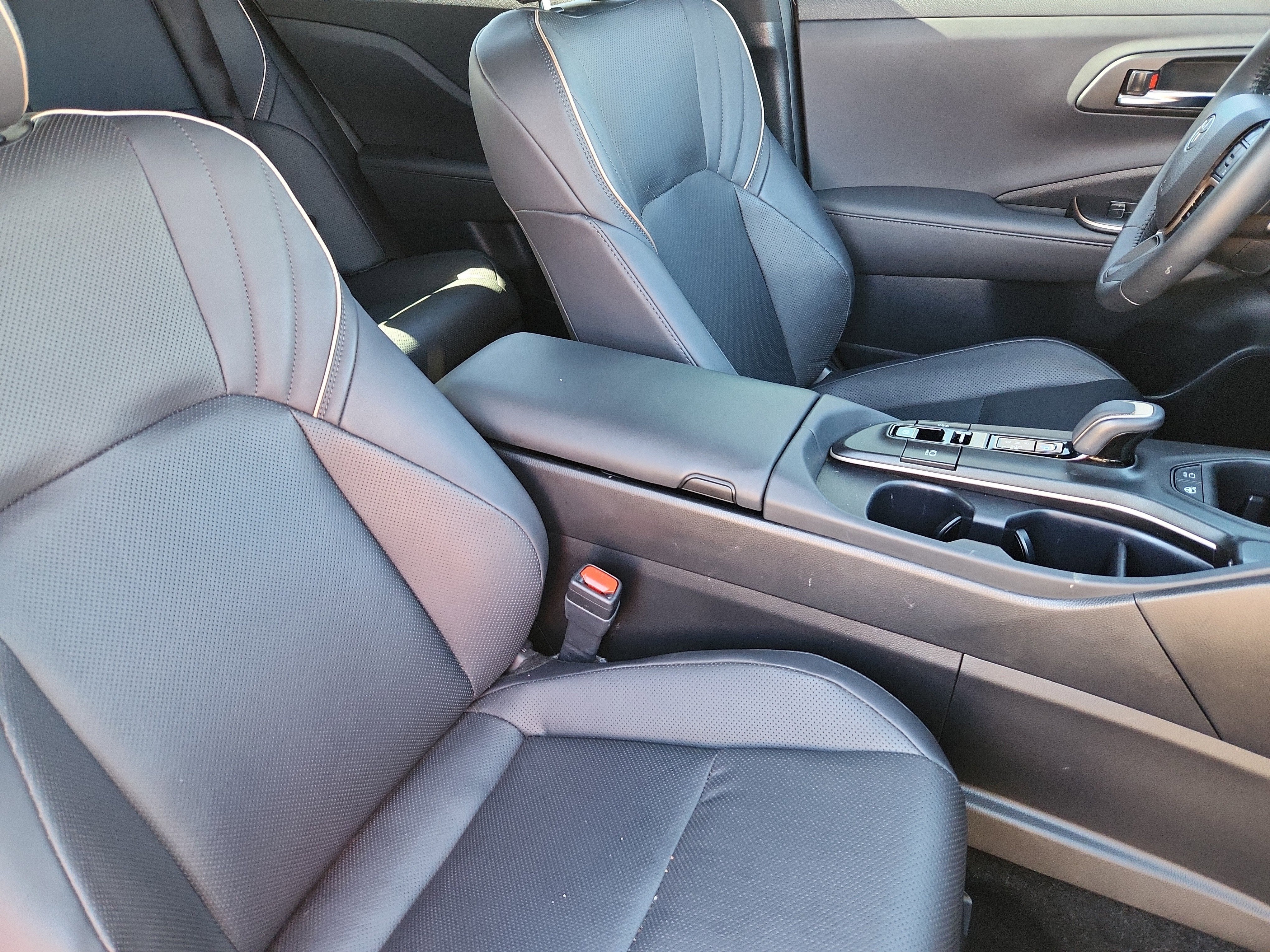 2023 Toyota Crown Platinum