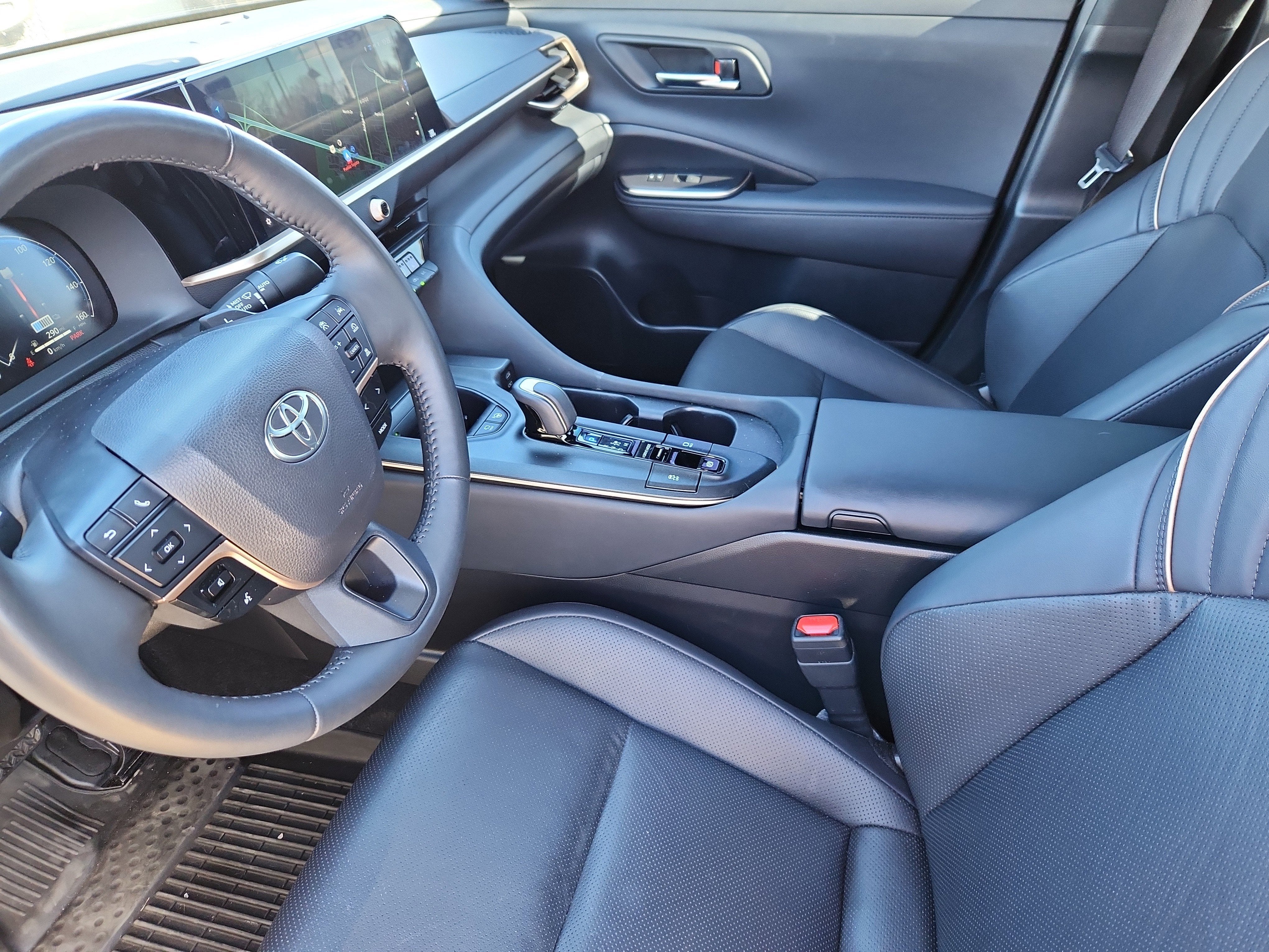 2023 Toyota Crown Platinum