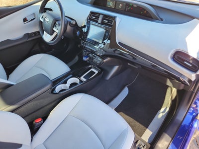 2017 Toyota Prius Three Touring