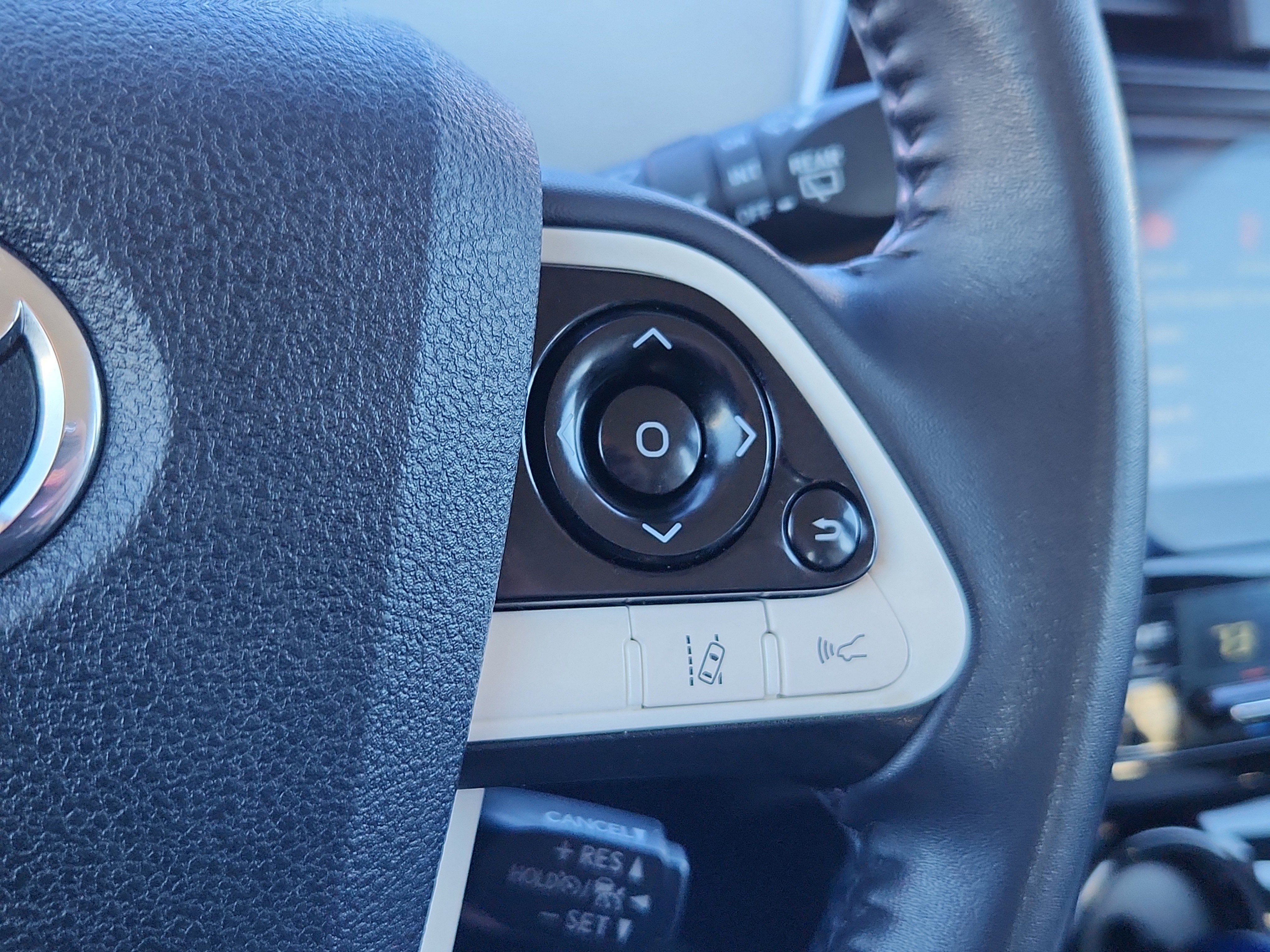 2017 Toyota Prius Three Touring