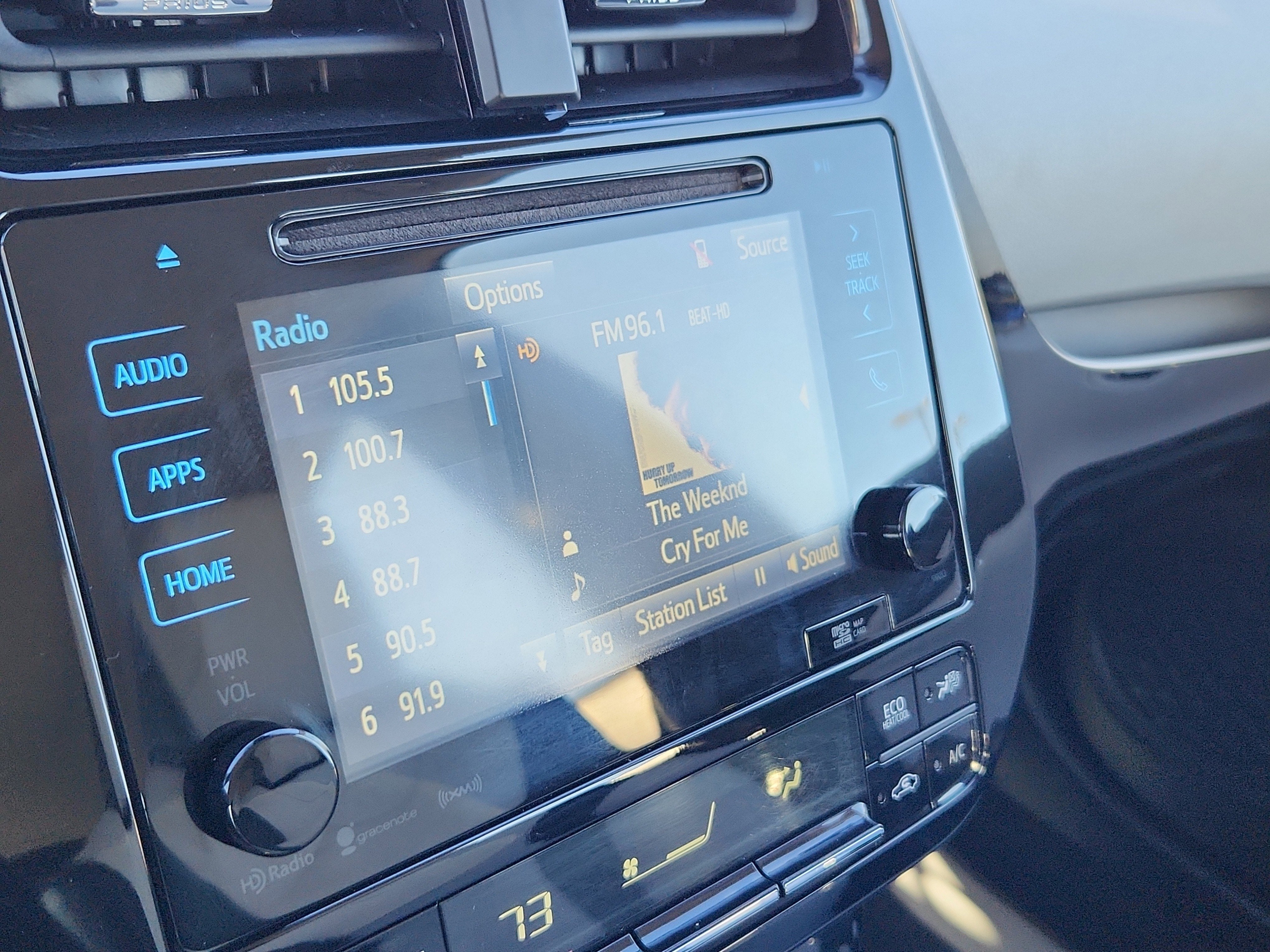 2017 Toyota Prius Three Touring