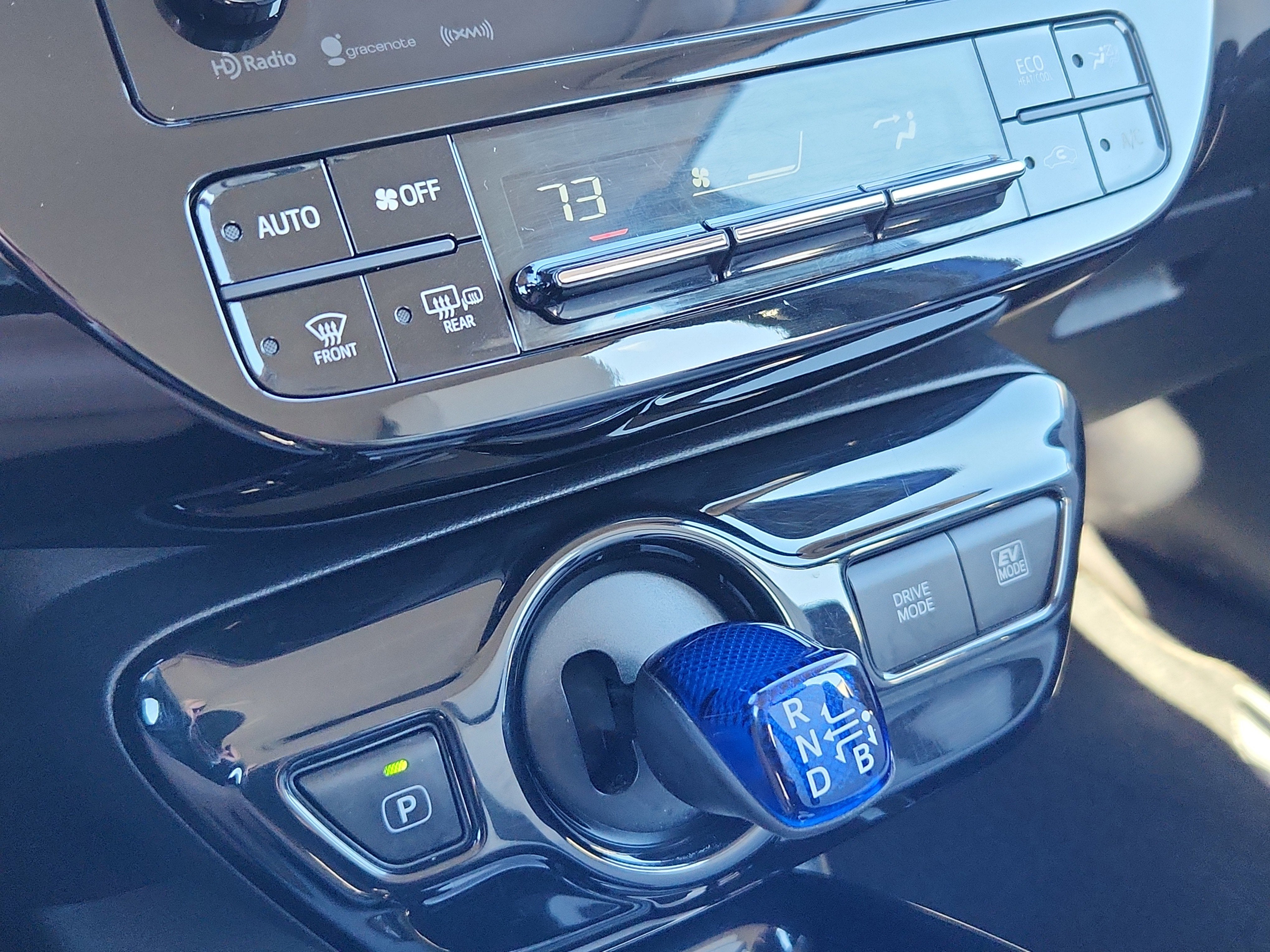 2017 Toyota Prius Three Touring