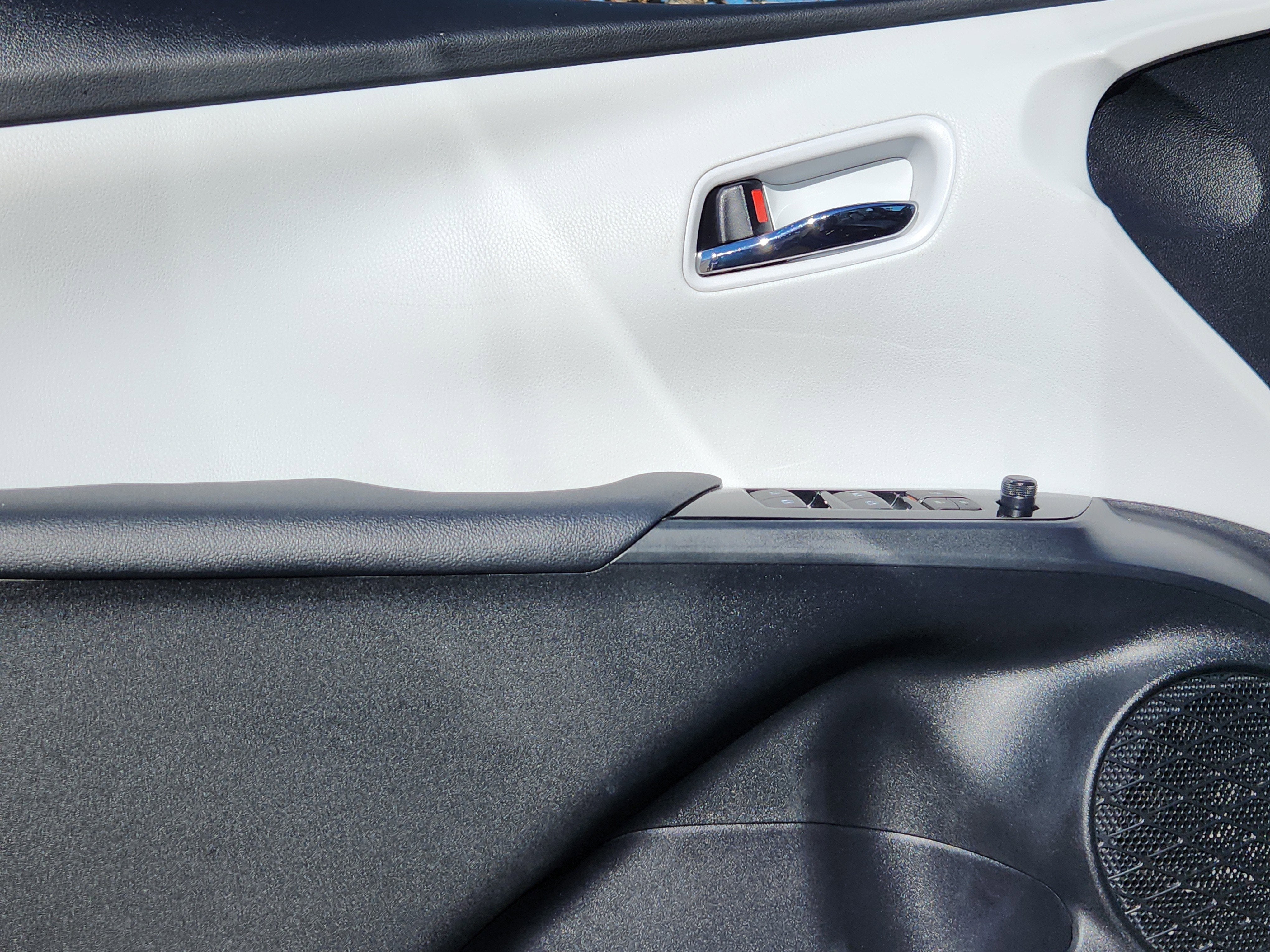 2017 Toyota Prius Three Touring