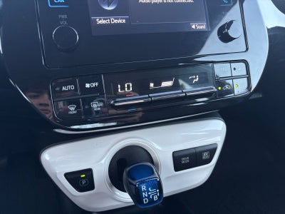 2017 Toyota Prius HB