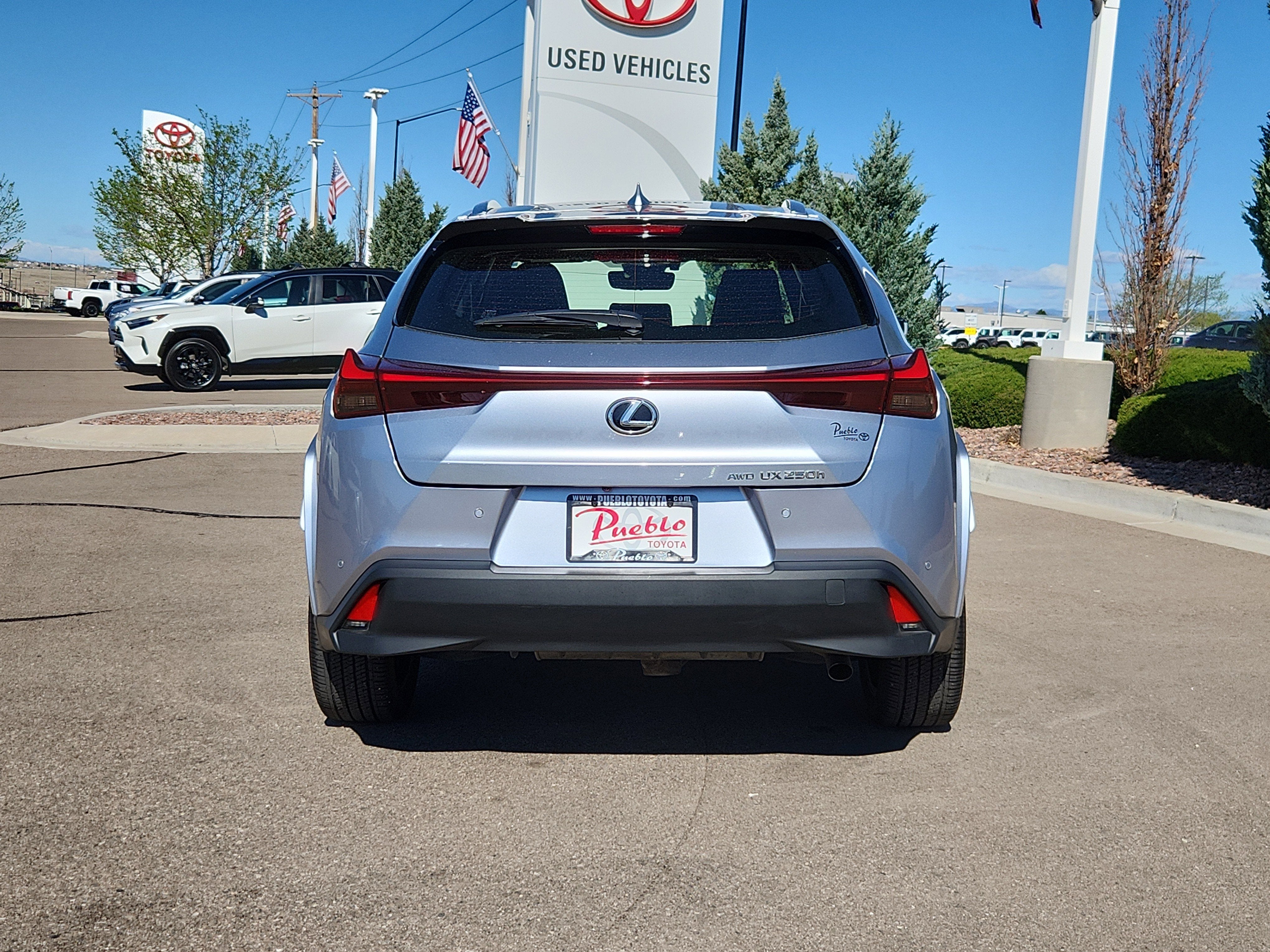 2024 Lexus UX UX 250h Premium