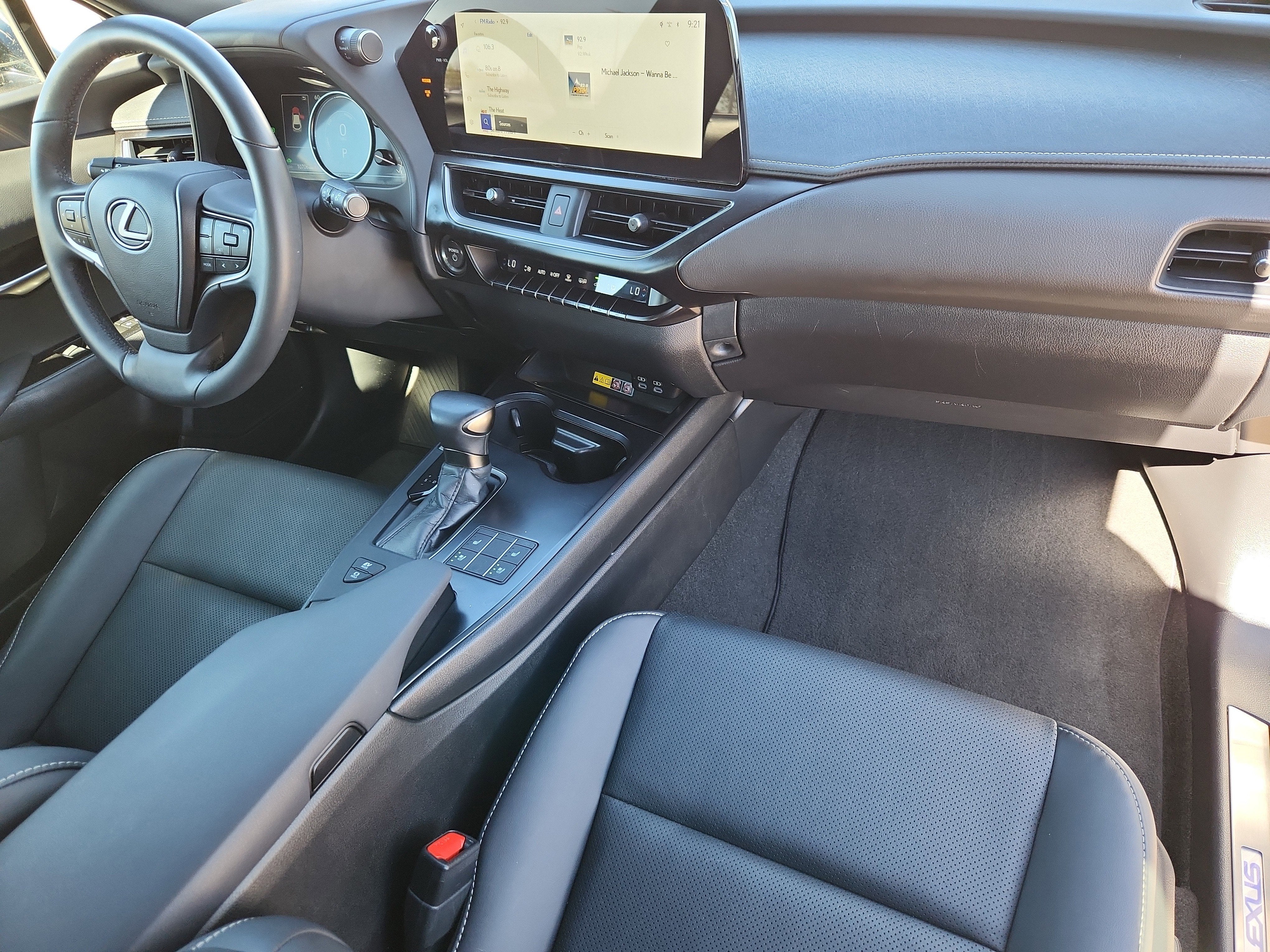 2024 Lexus UX UX 250h Premium