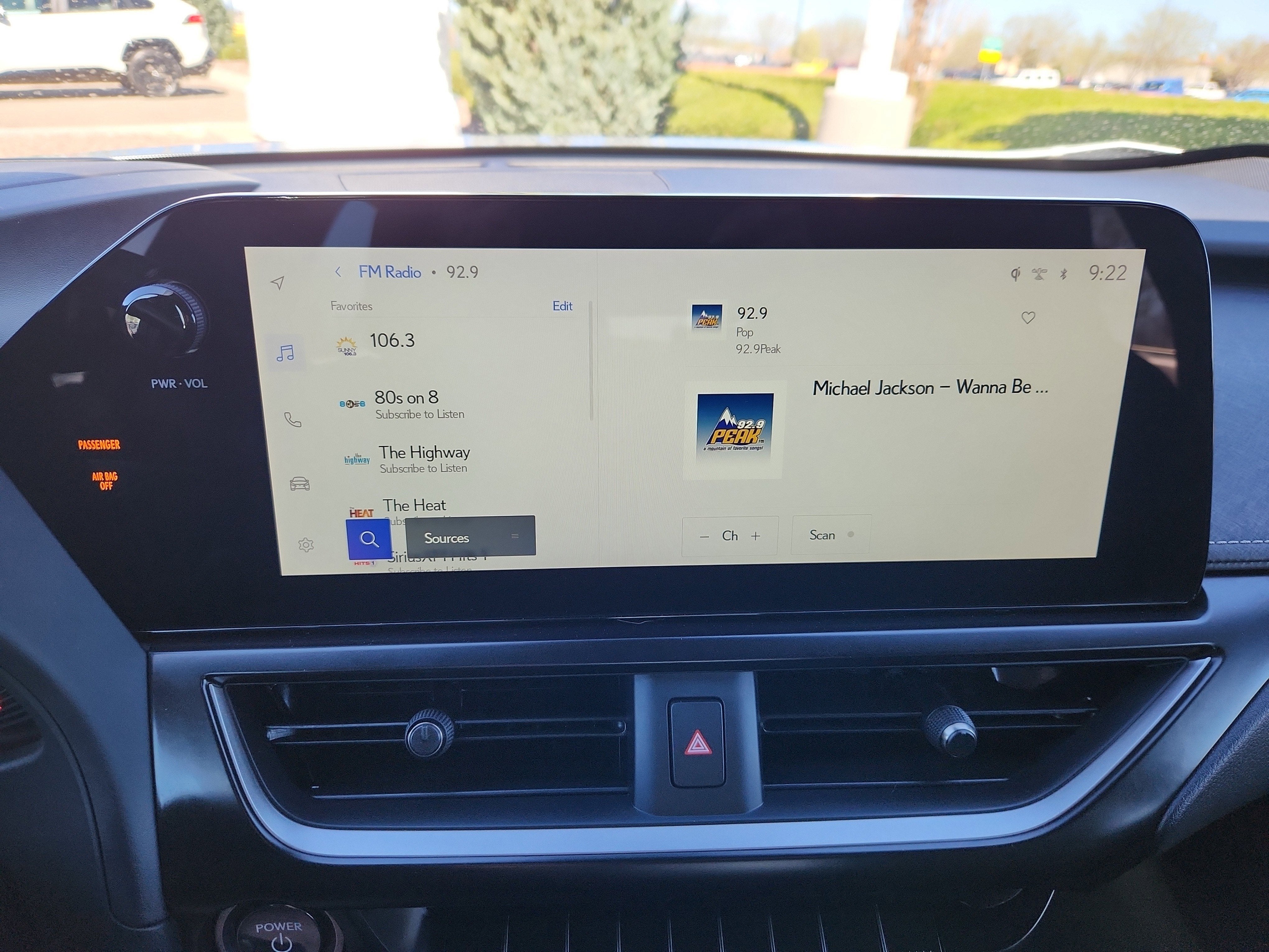 2024 Lexus UX UX 250h Premium