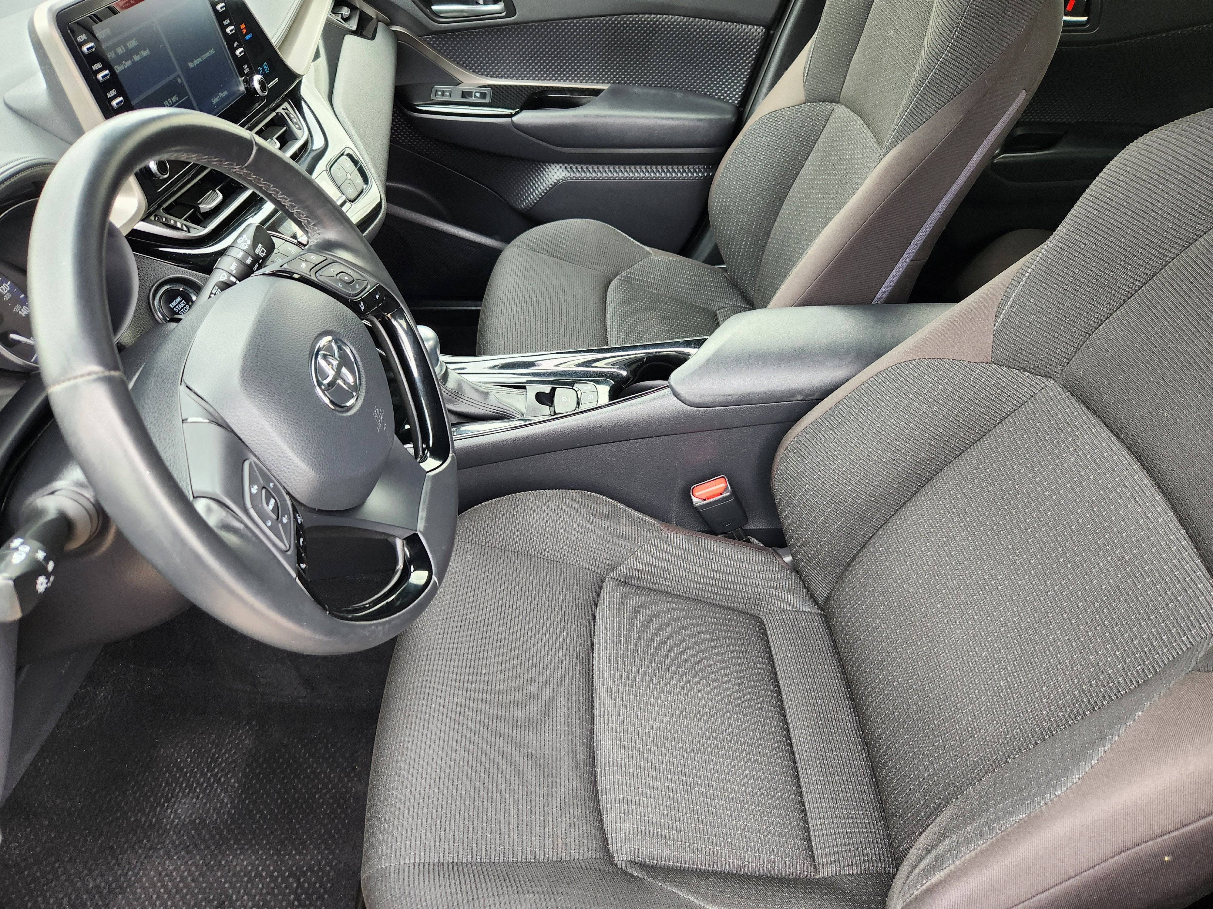2019 Toyota C-HR XLE