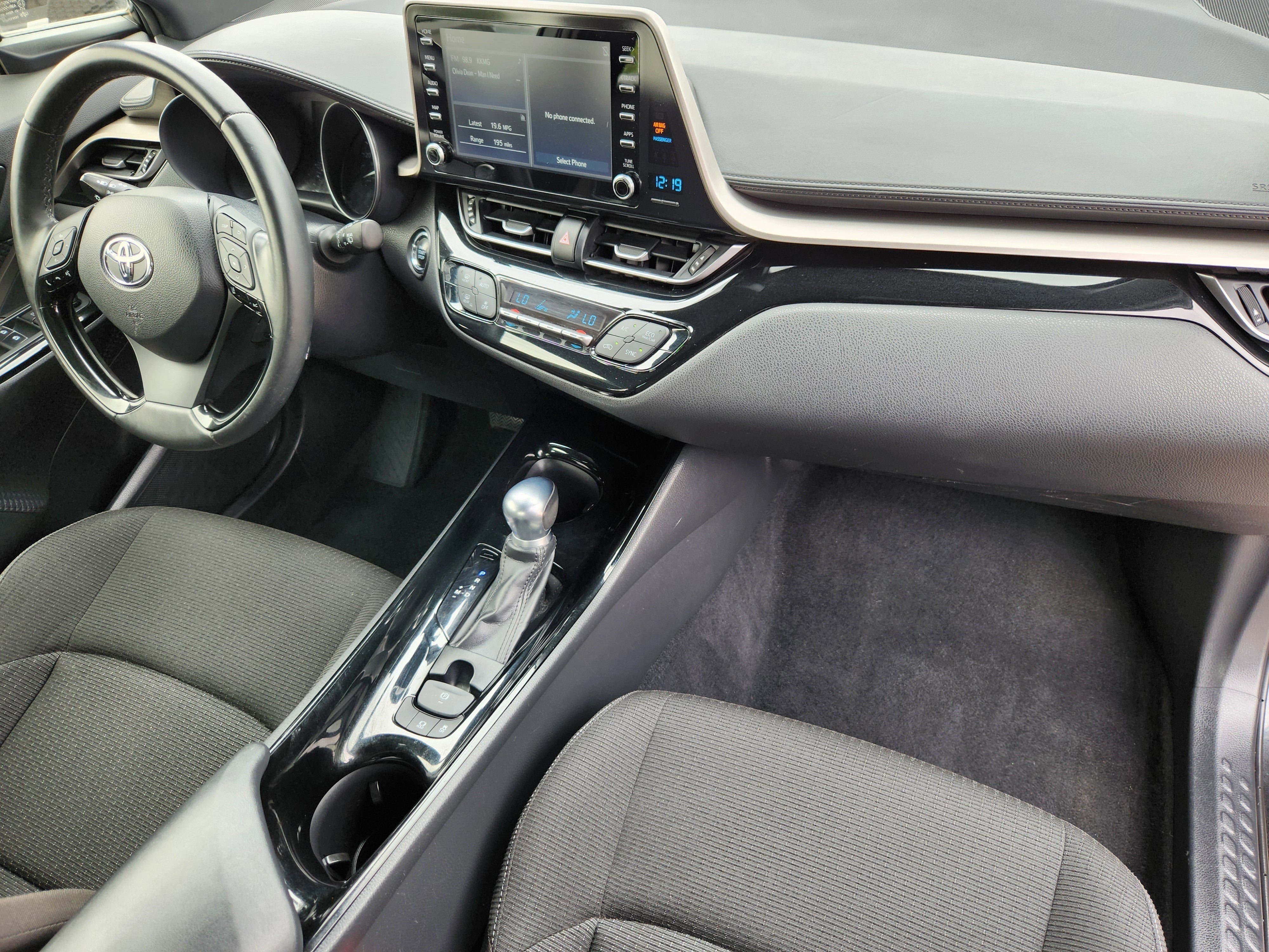 2019 Toyota C-HR XLE