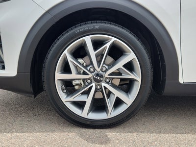 2022 Kia Niro Touring SE