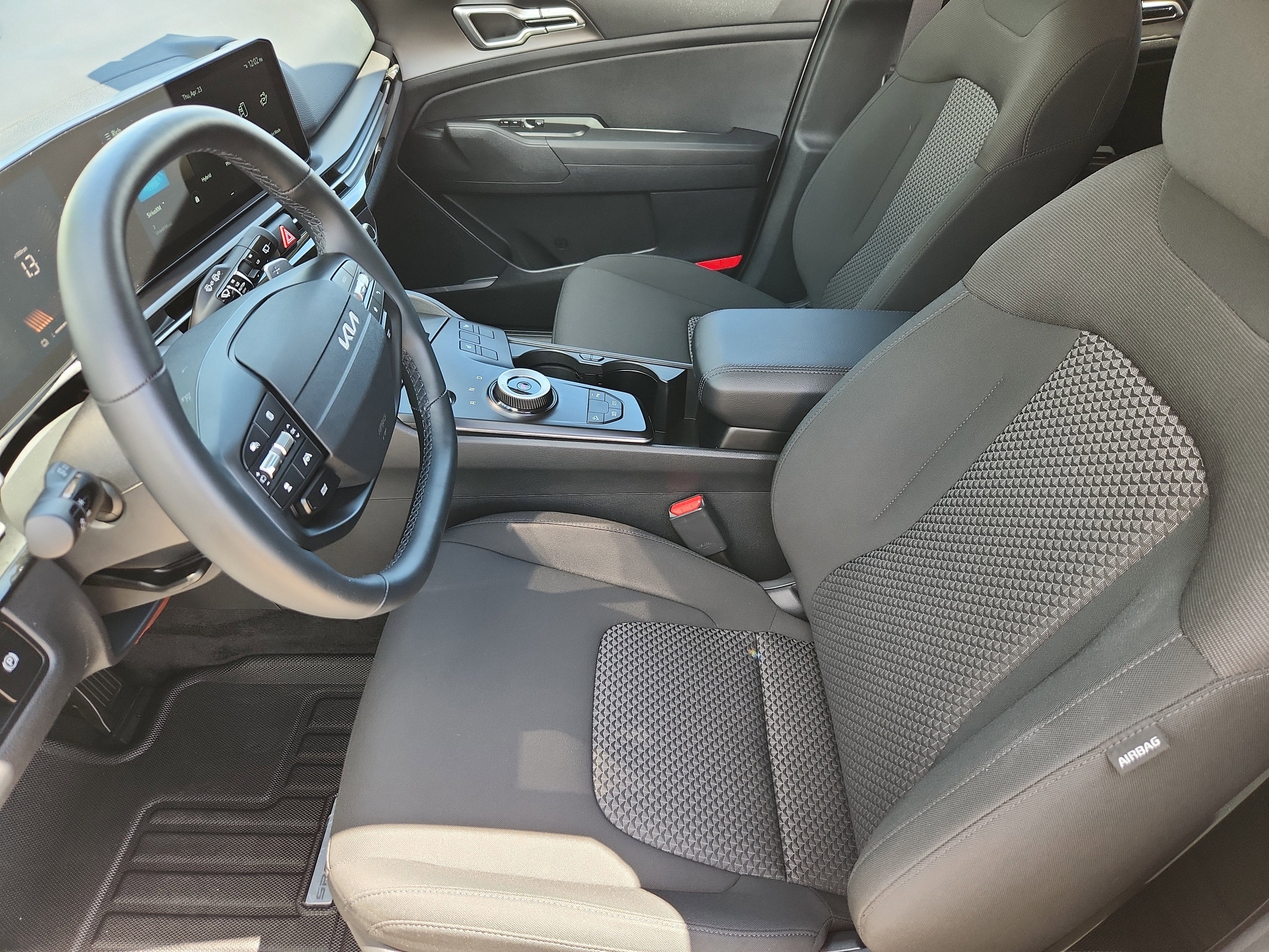 2026 Kia Sportage Hybrid S
