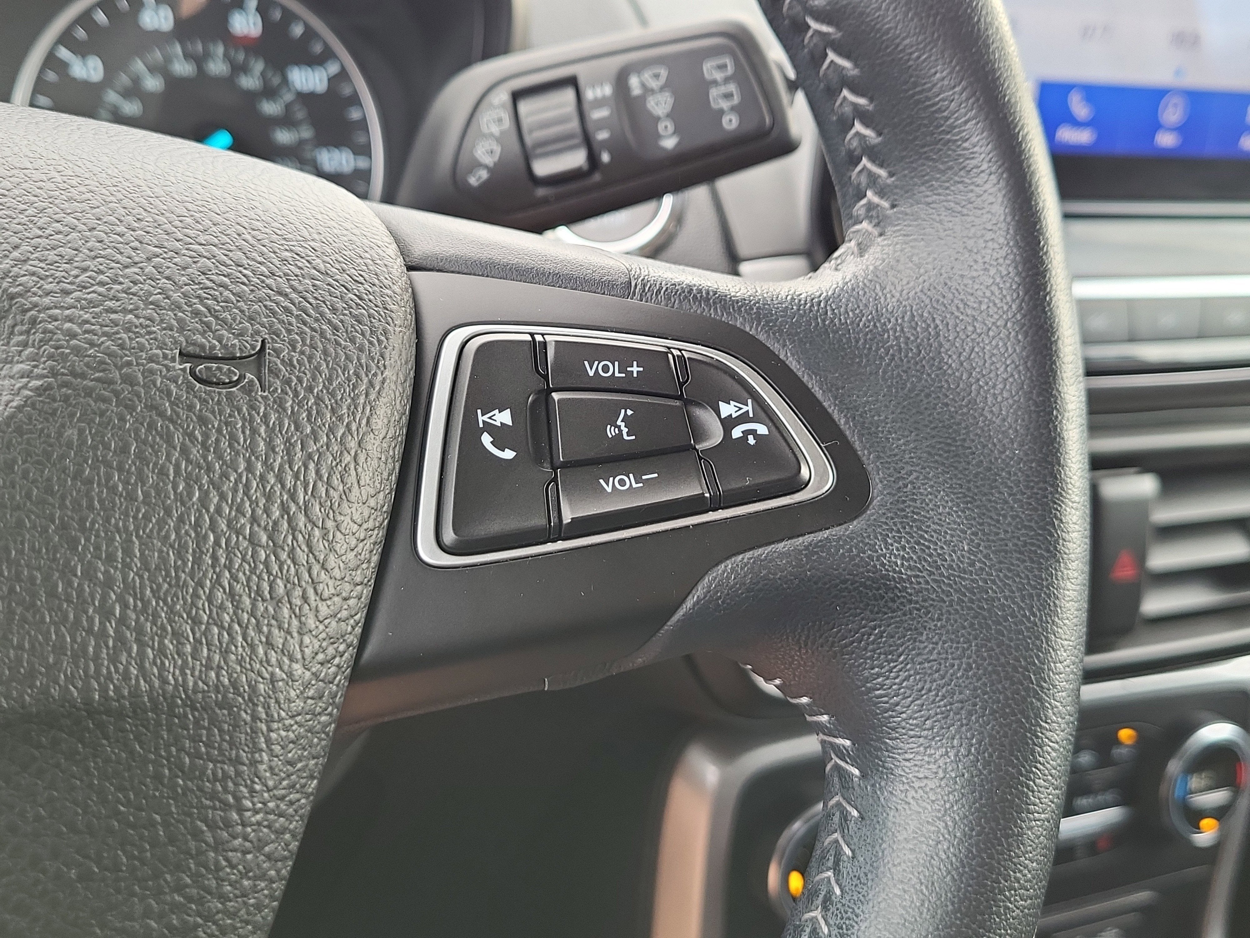 2020 Ford EcoSport SES